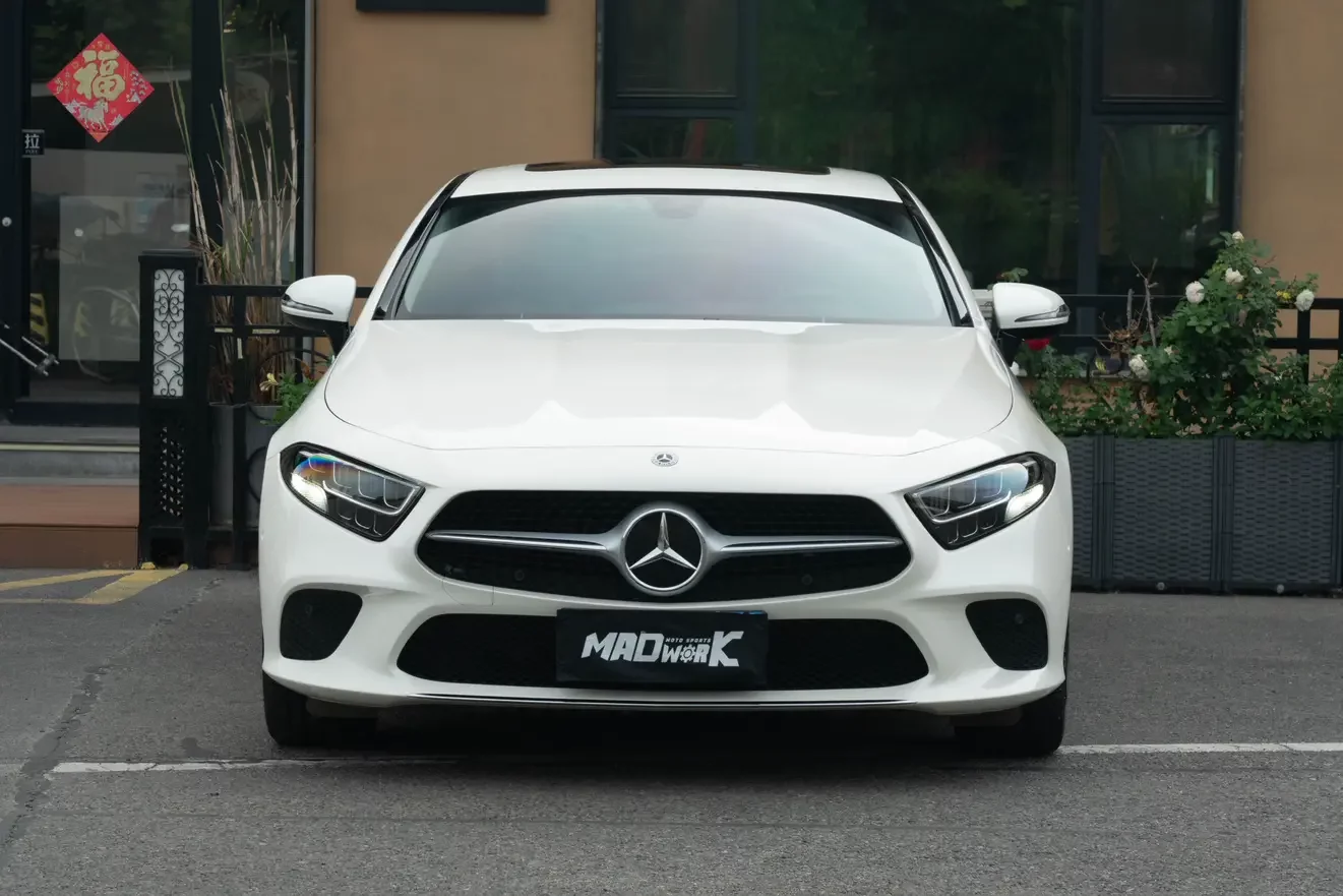 Mercedes-Benz CLS