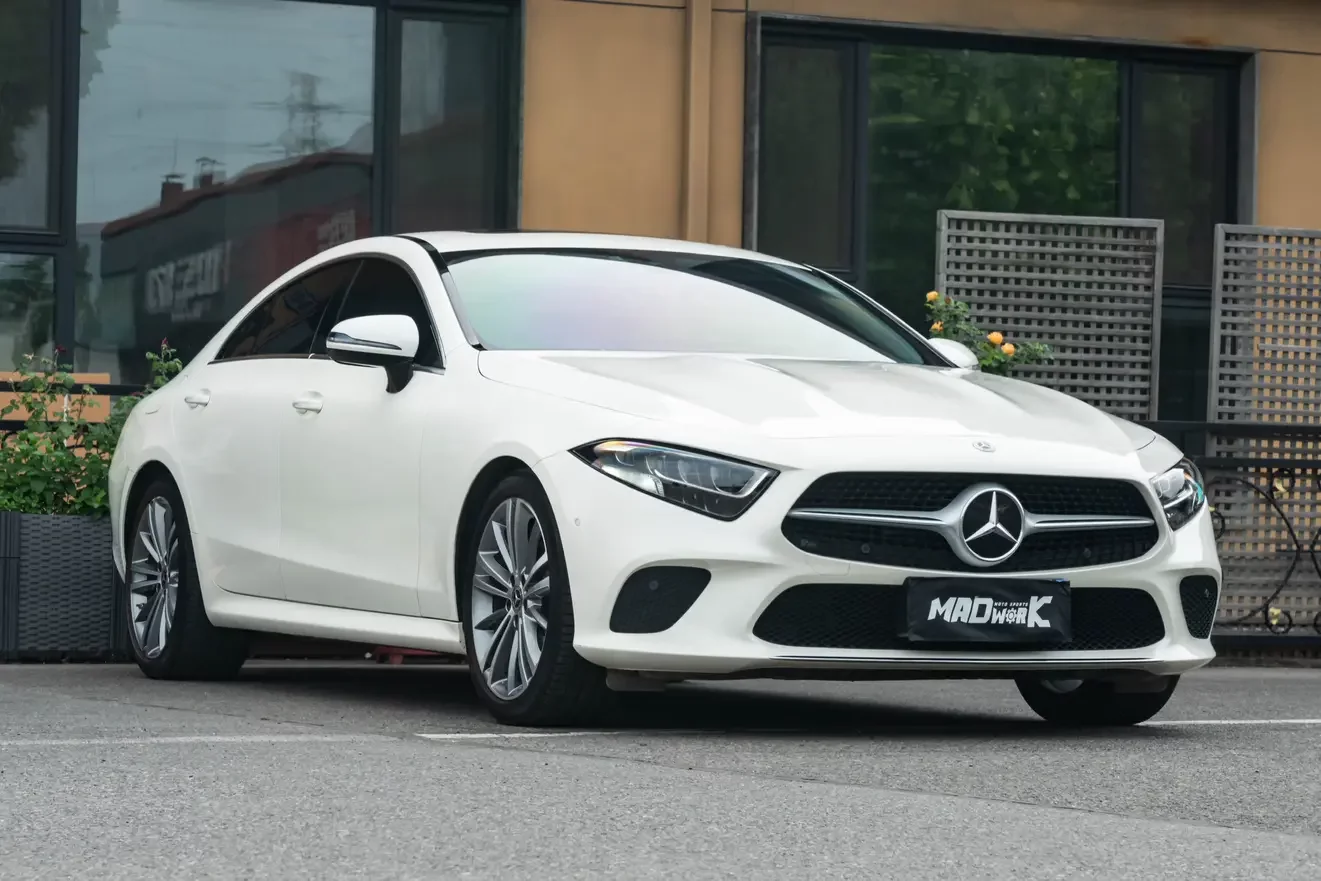 Mercedes-Benz CLS