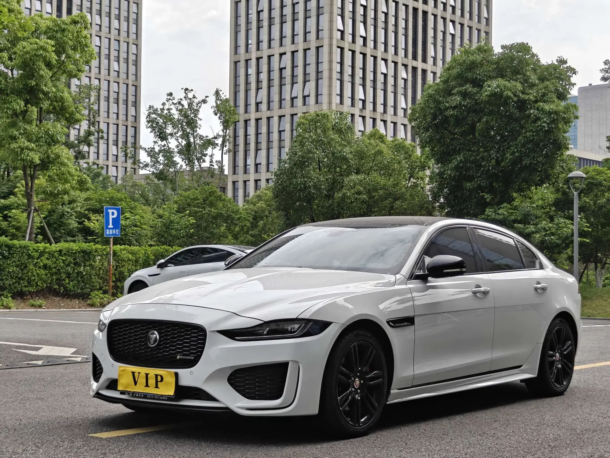 Jaguar XEL