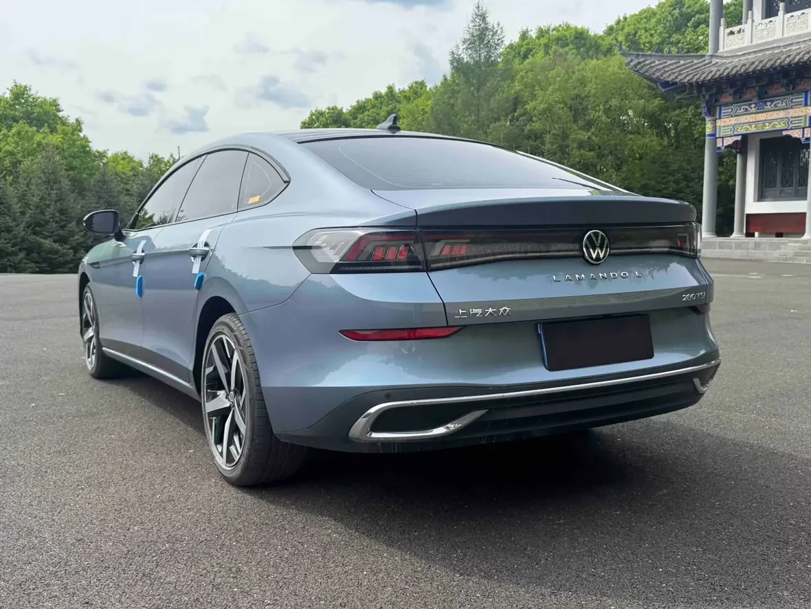 Volkswagen Lamando