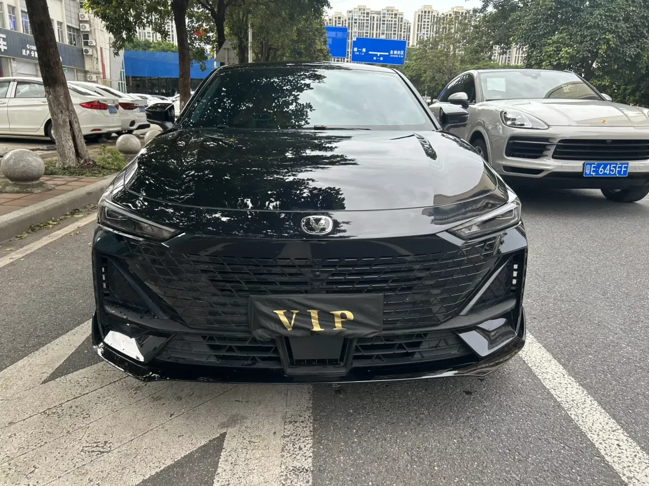 Changan UNI-V  из Китая