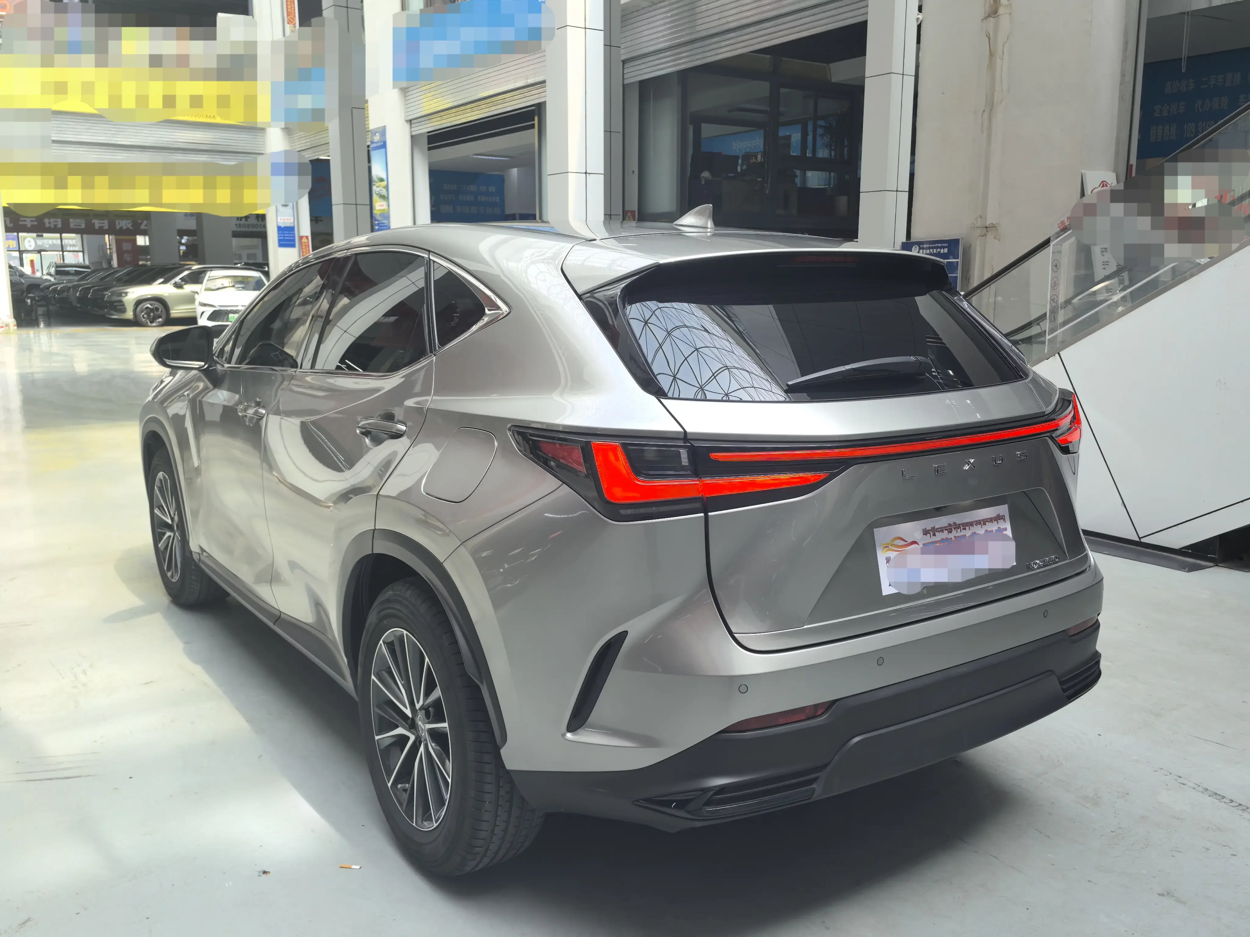 Lexus NX