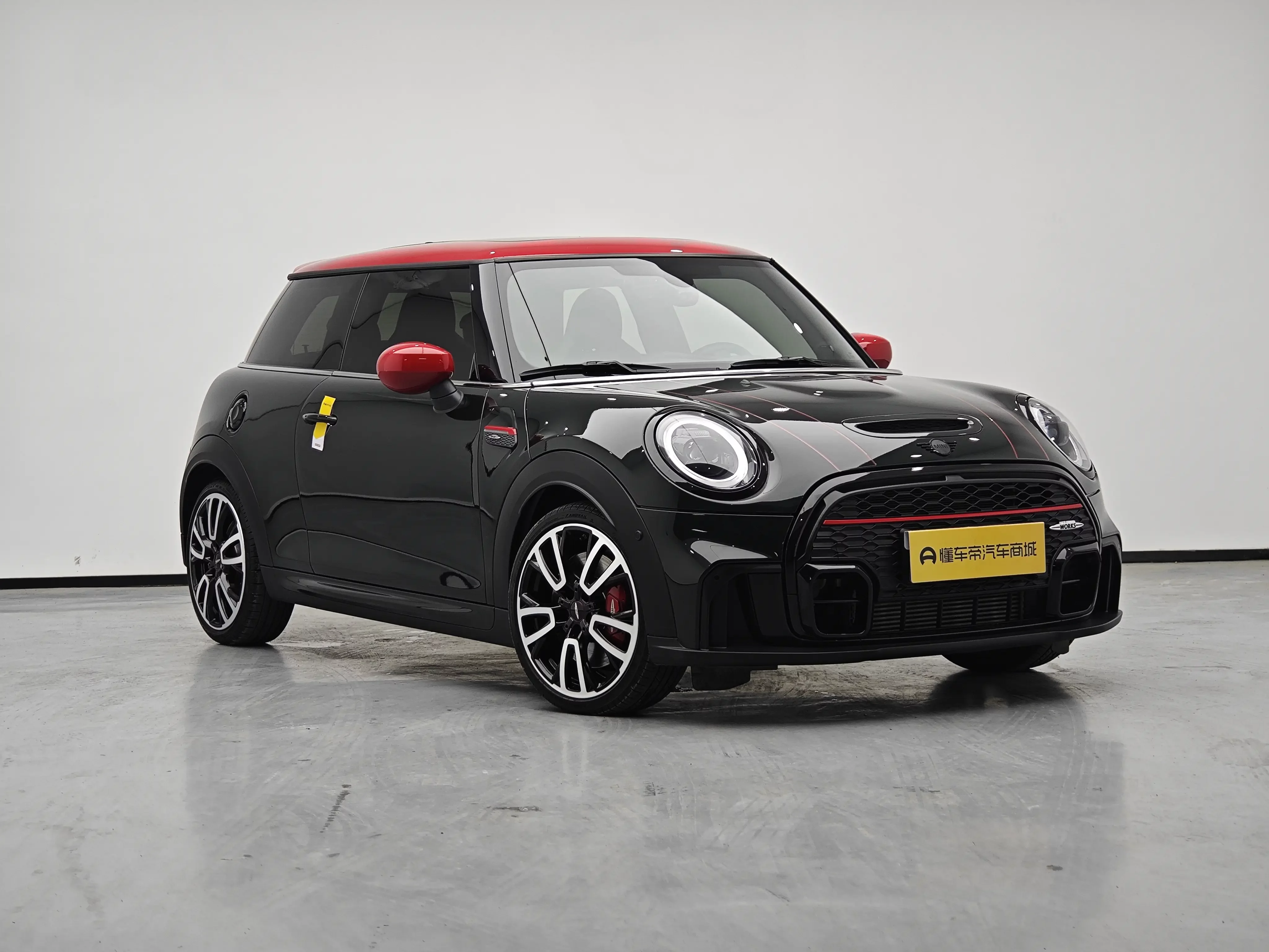 MINI JCW