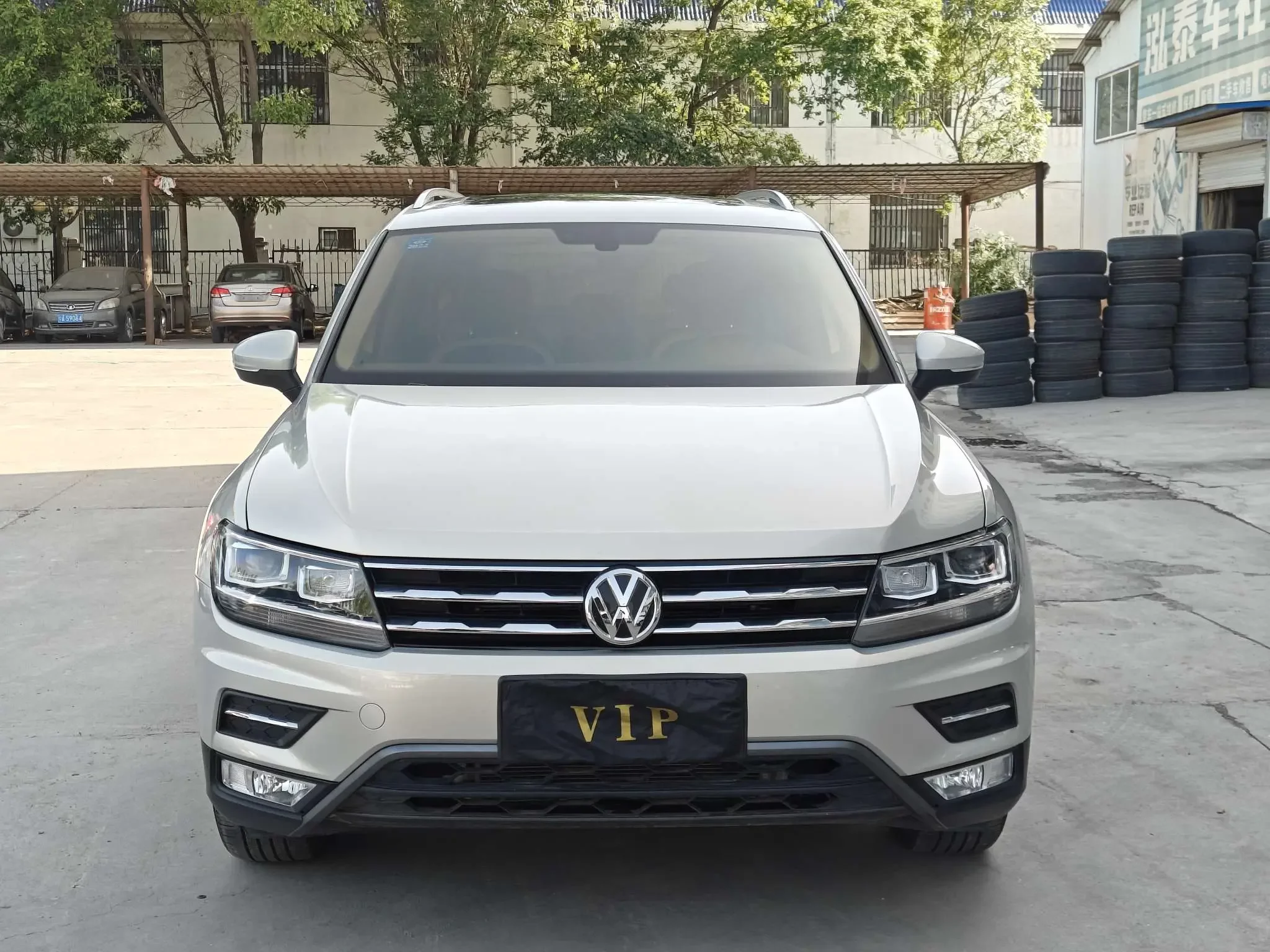 Volkswagen Tiguan L