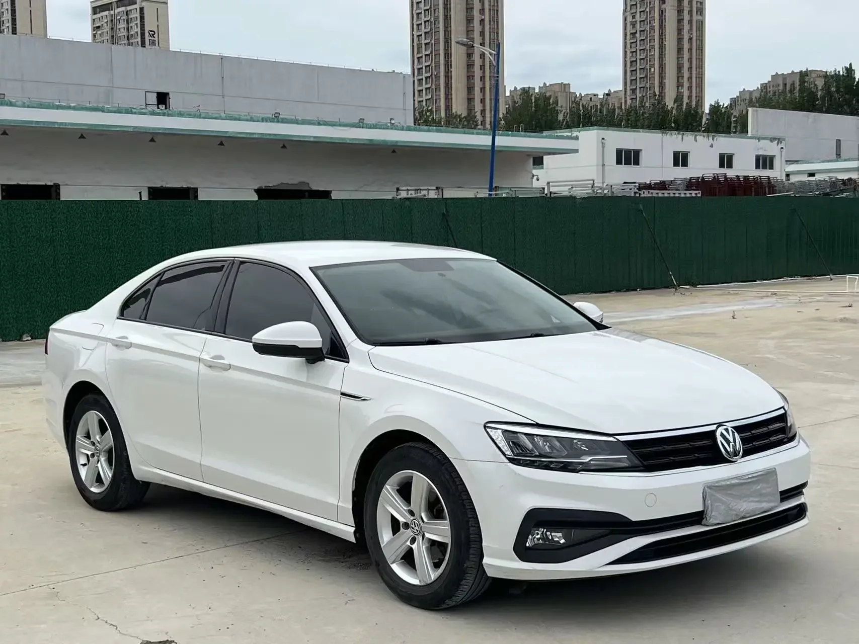 Volkswagen Lamando