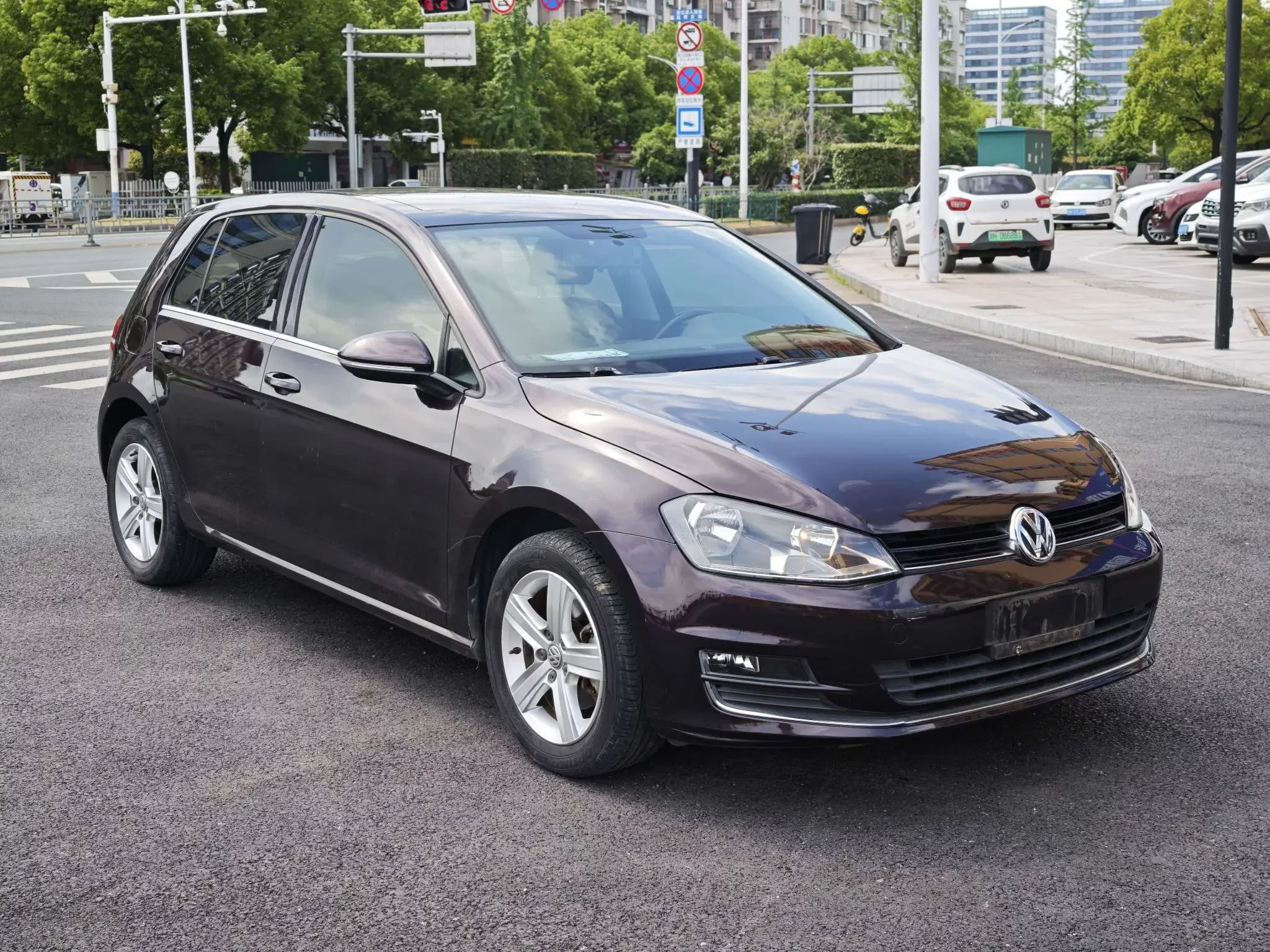 Volkswagen golf