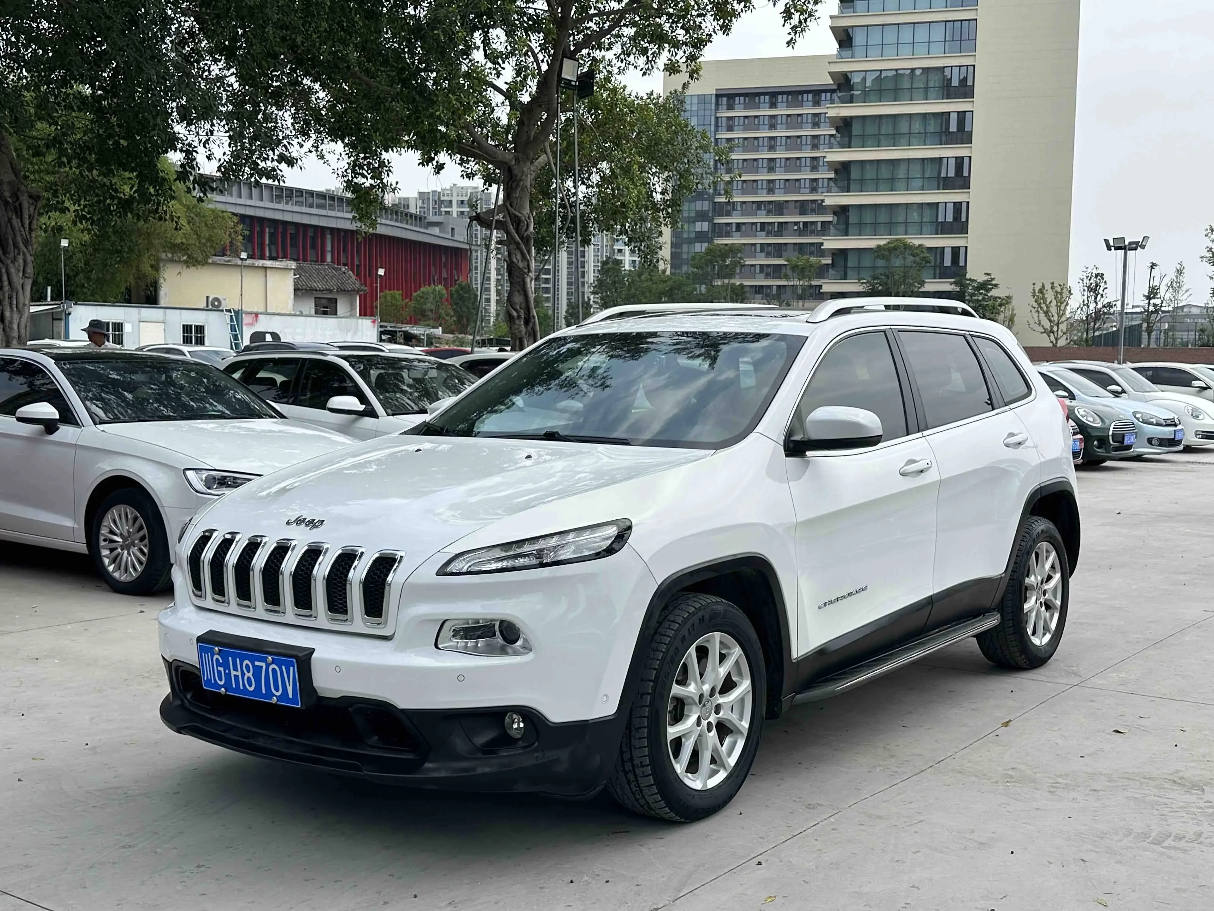 Jeep Cherokee  из Китая