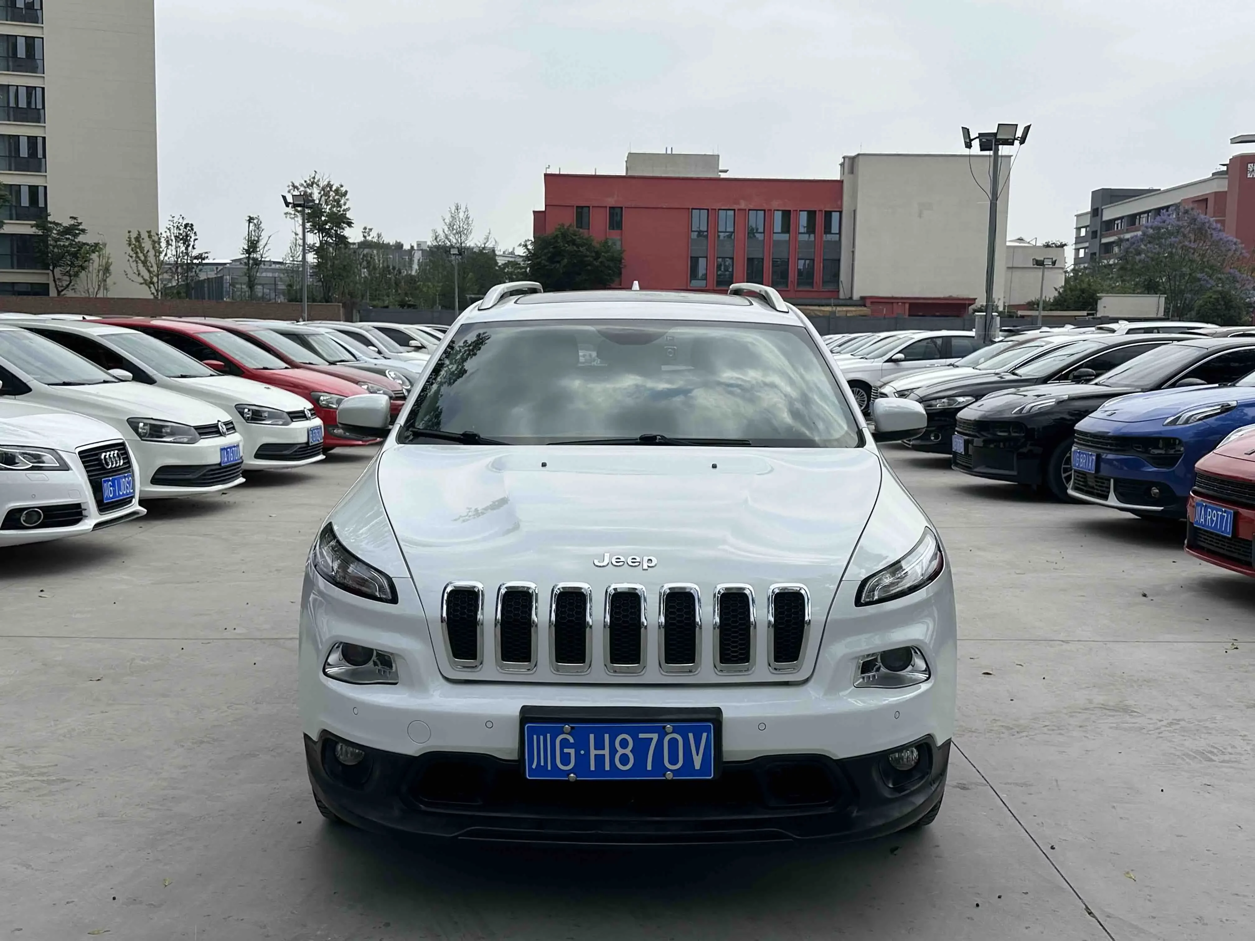 Jeep Cherokee  из Китая