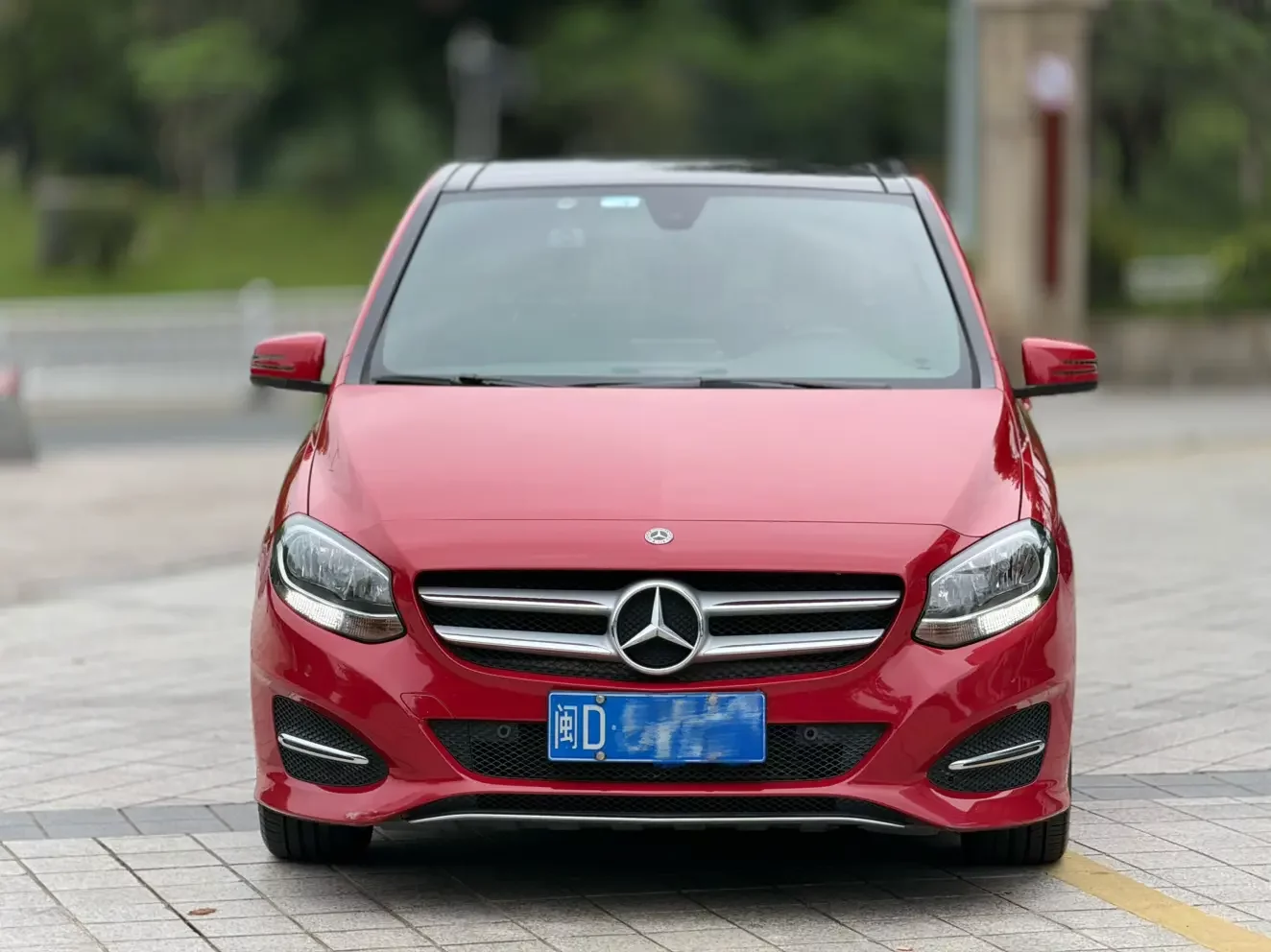 Mercedes-Benz B Class