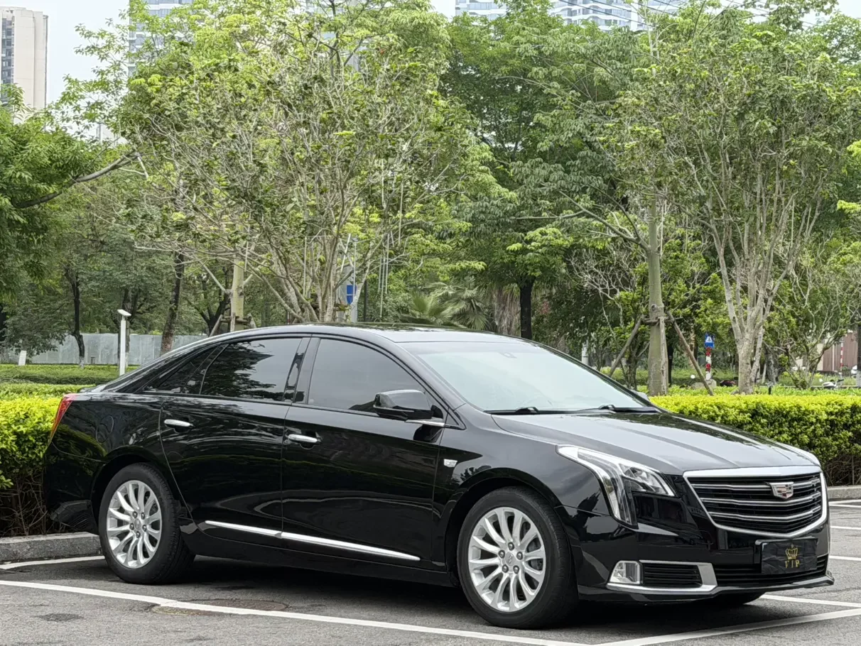 Cadillac XTS