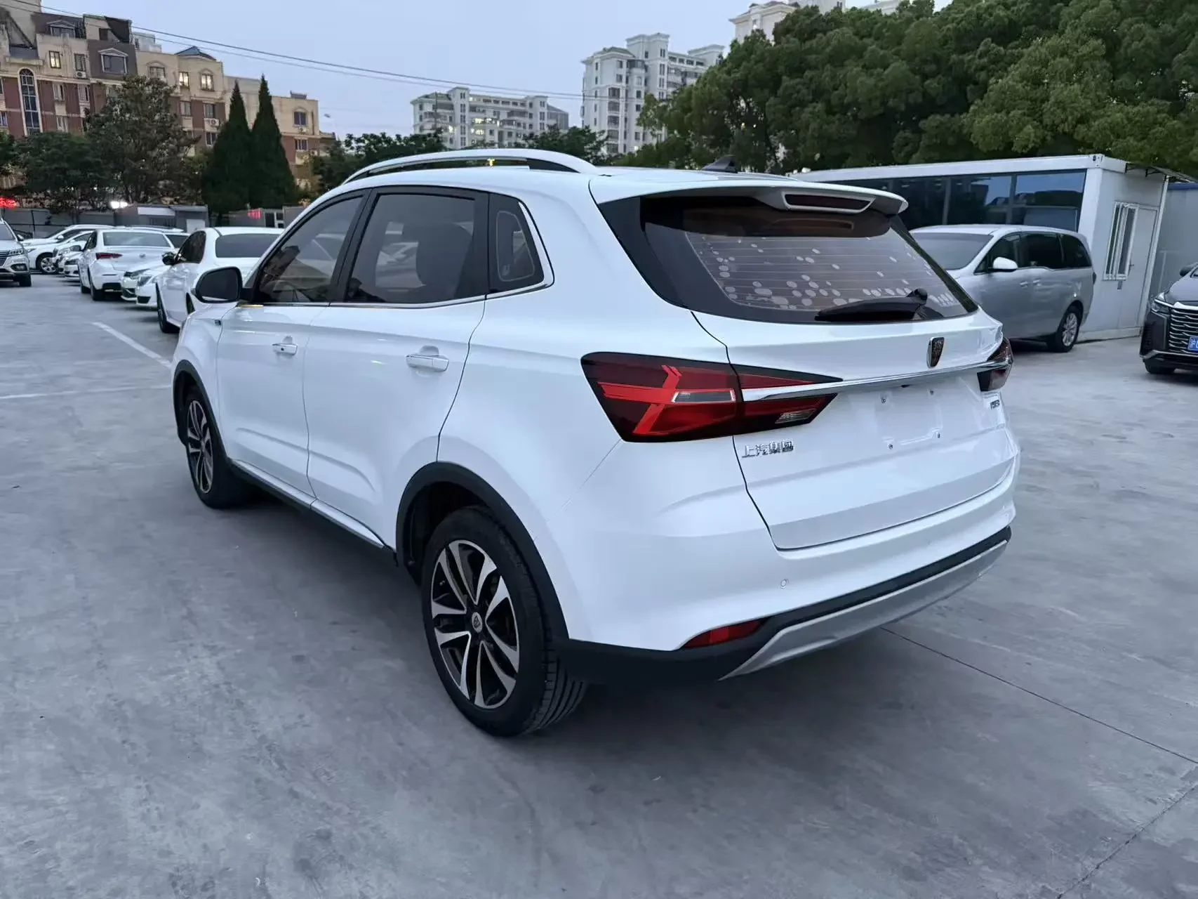 Roewe RX3