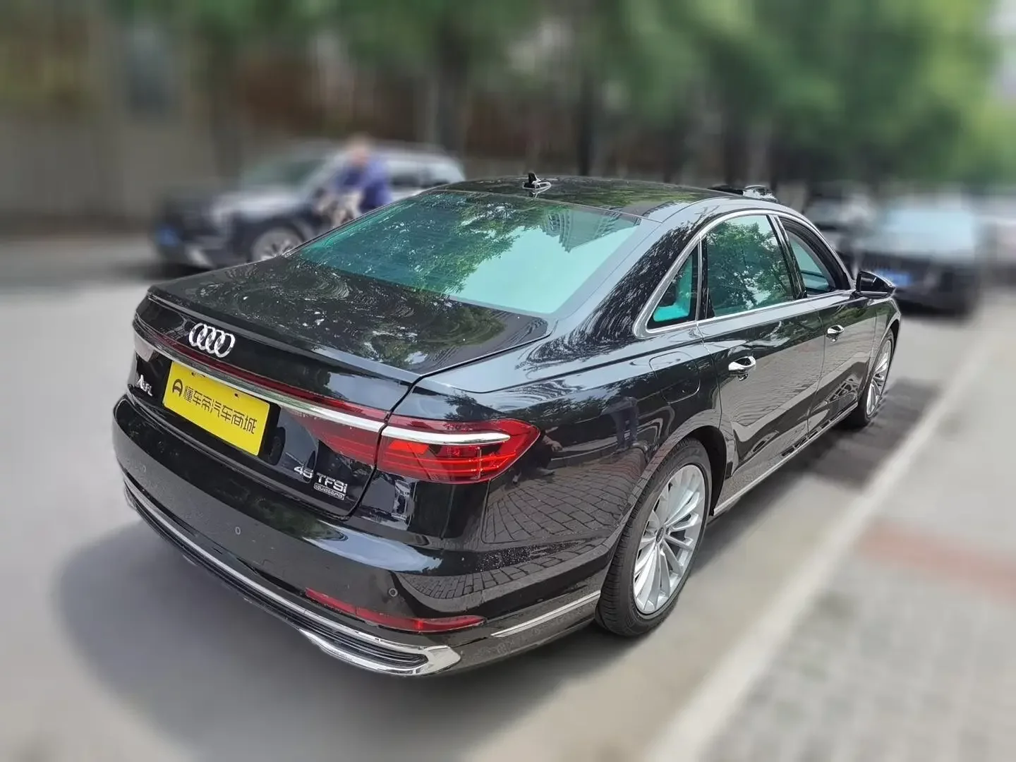 Audi A8