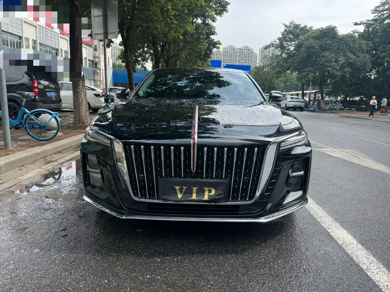 Hongqi H5