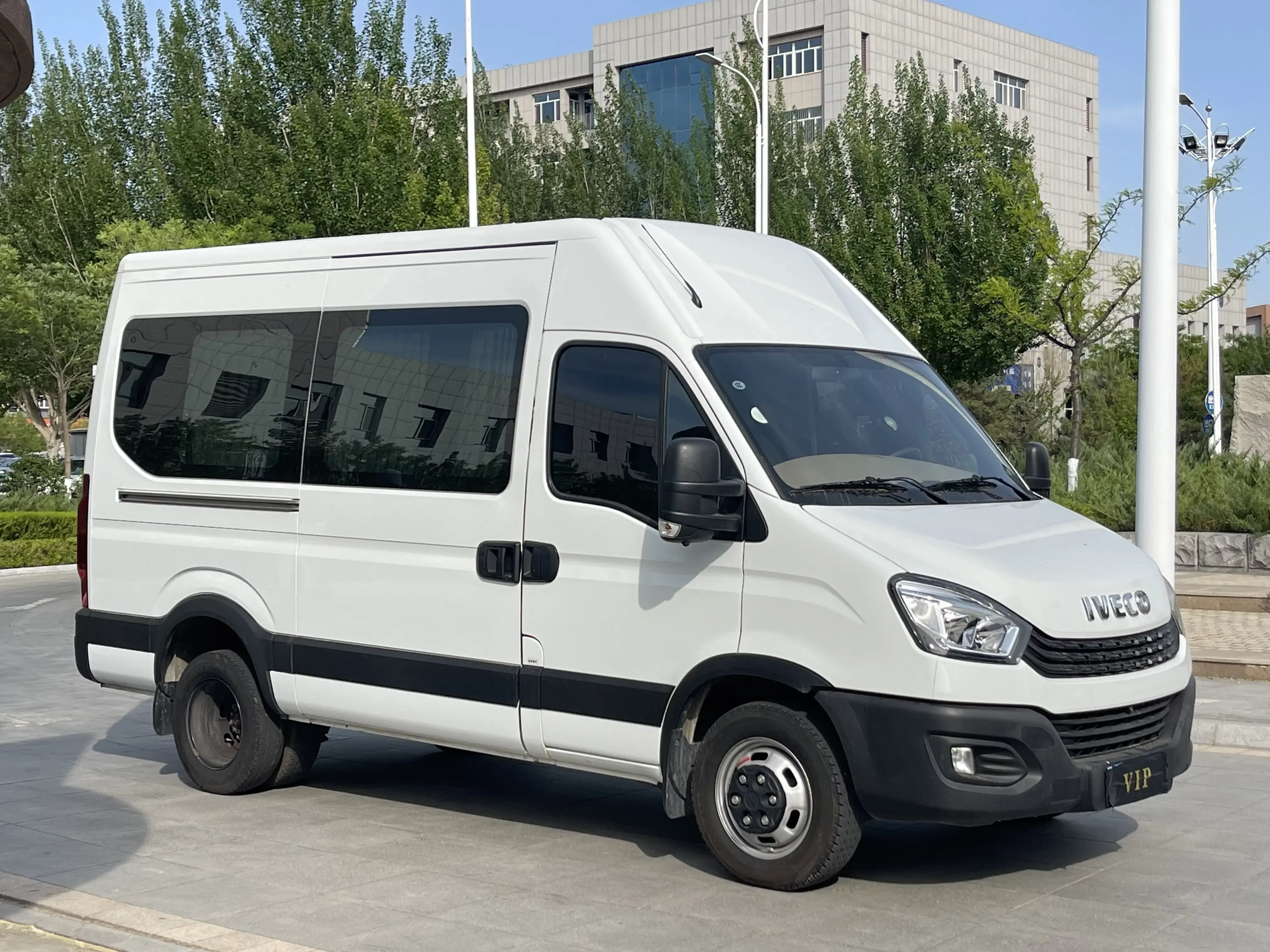 Iveco Wolfson