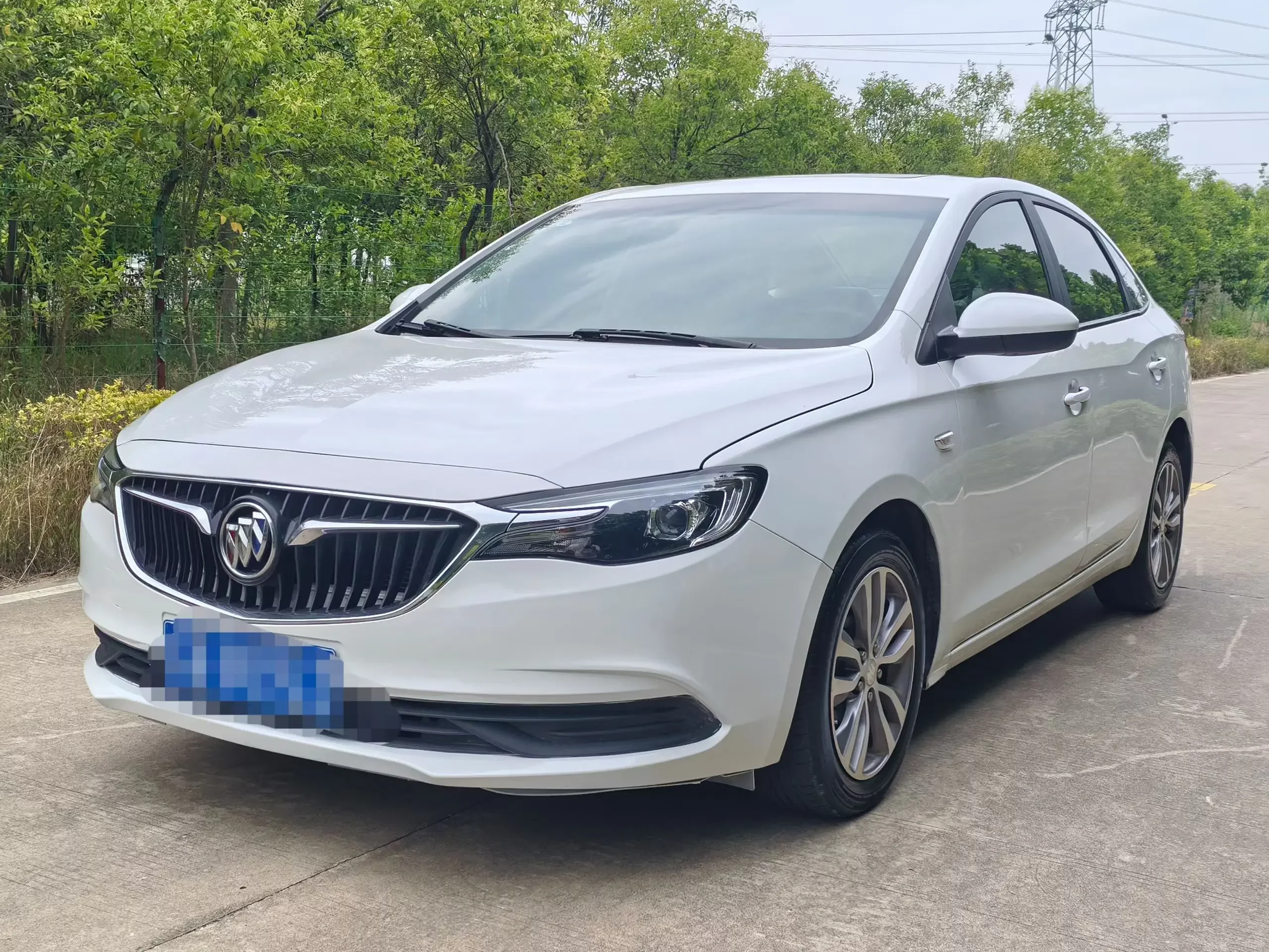 Buick Yinglang