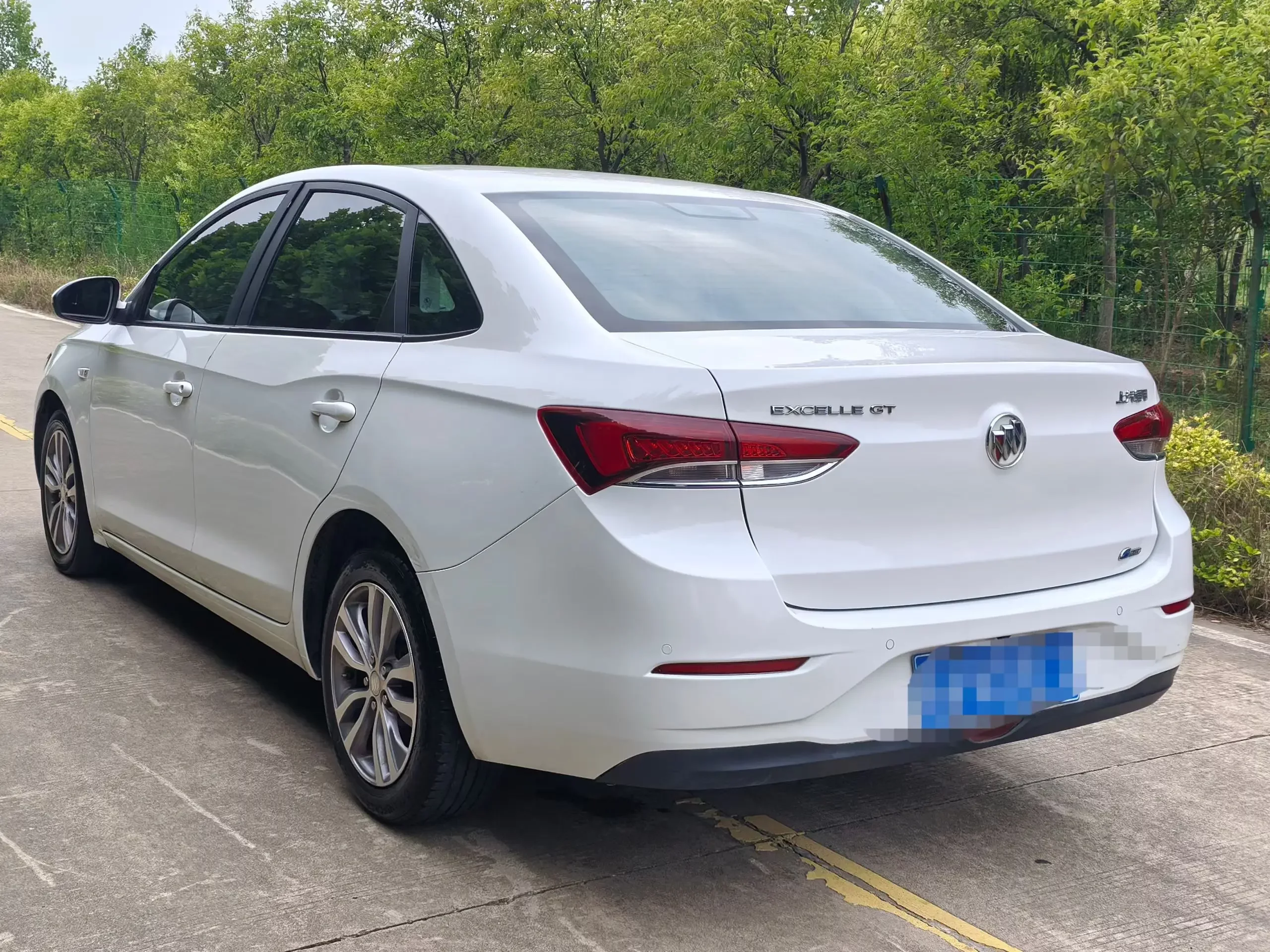Buick Yinglang