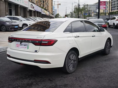Venucia D60 EV
