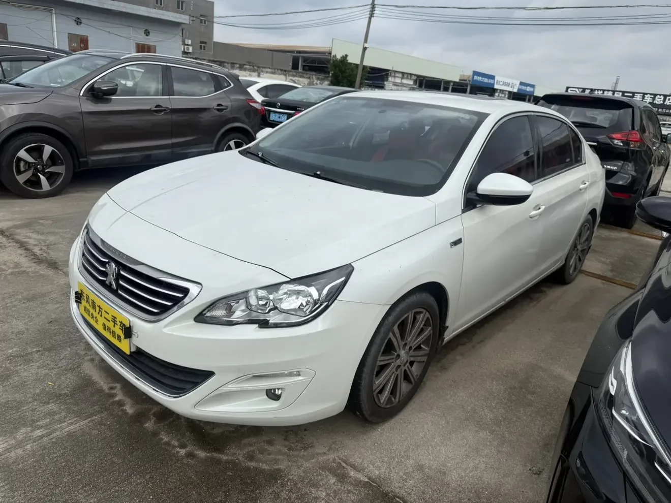 Peugeot 408