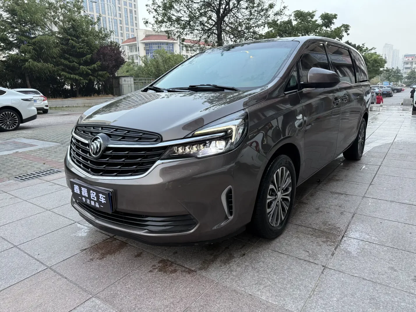 Buick GL8