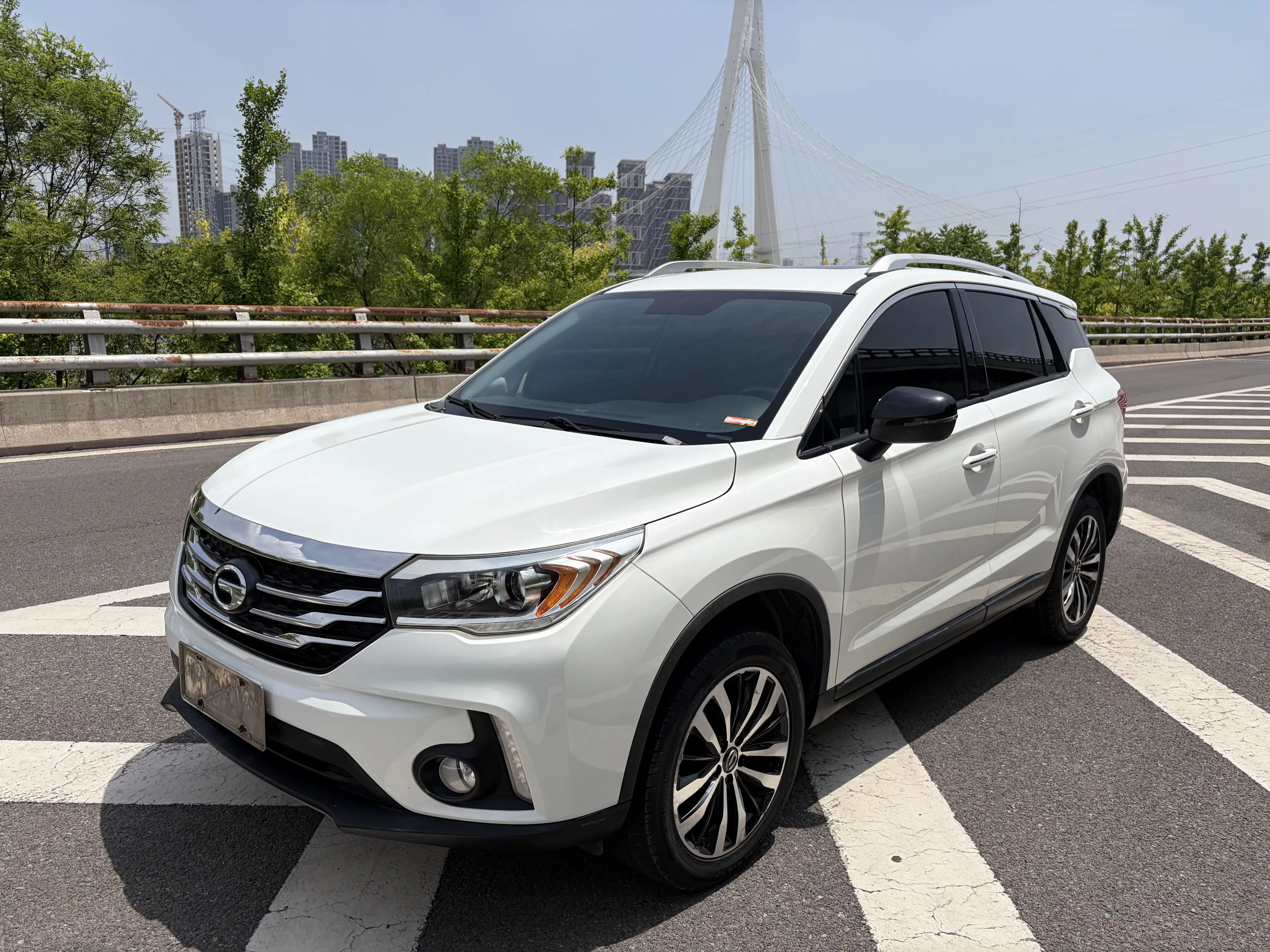 GAC Trumpchi GS4