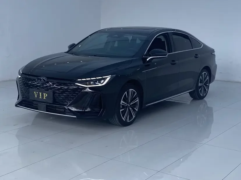Chery Arrizo 8
