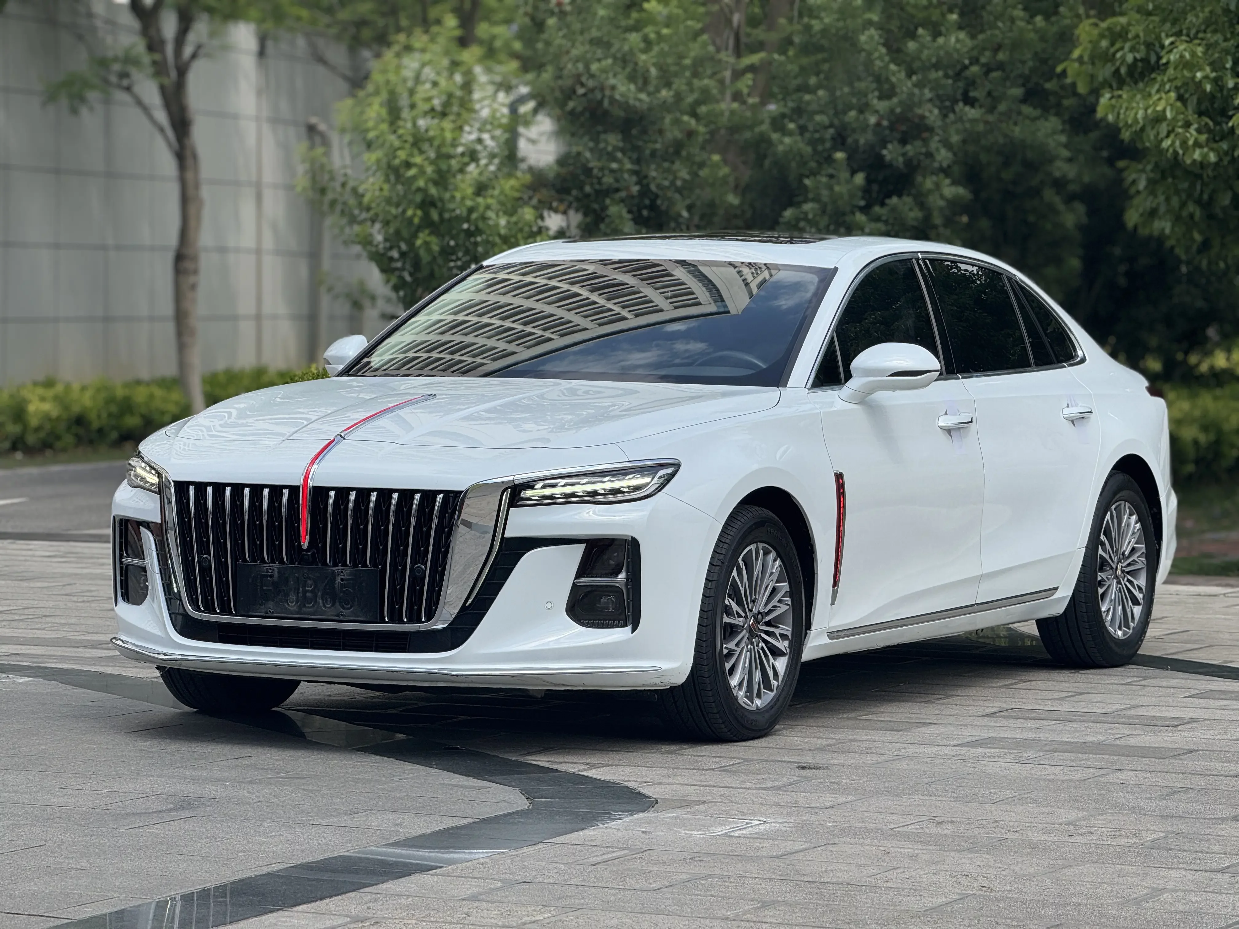 Hongqi H5