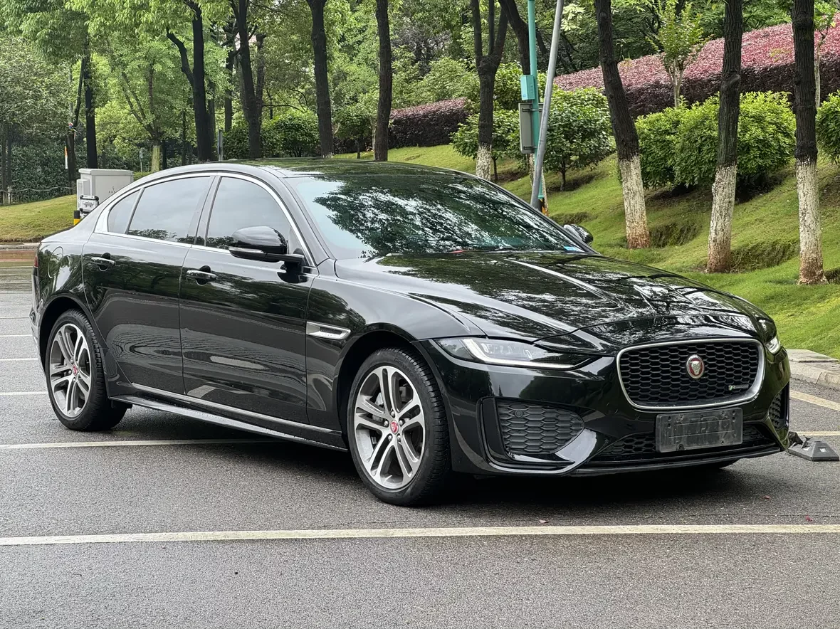 Jaguar XEL