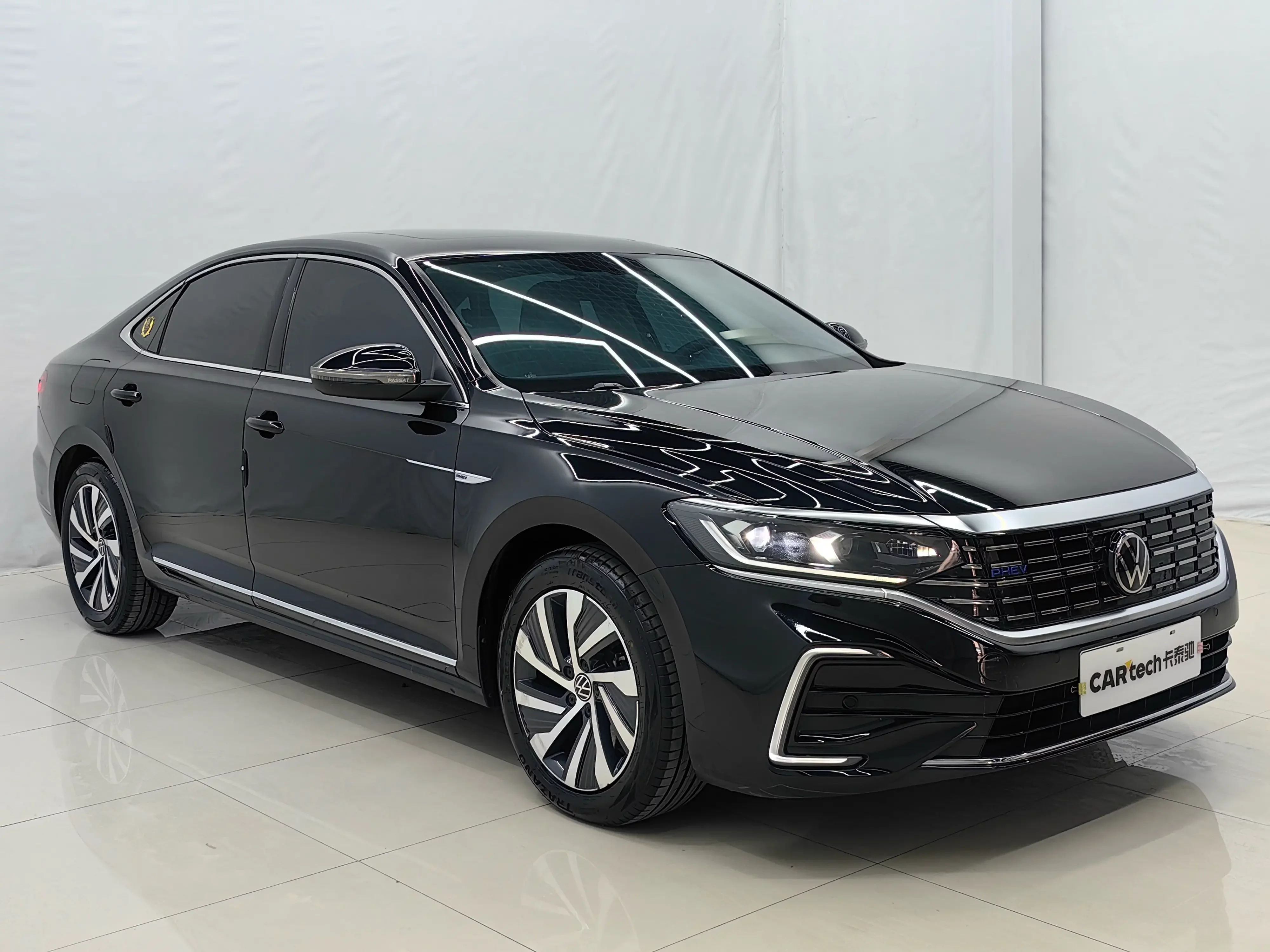 Volkswagen Passat PHEV