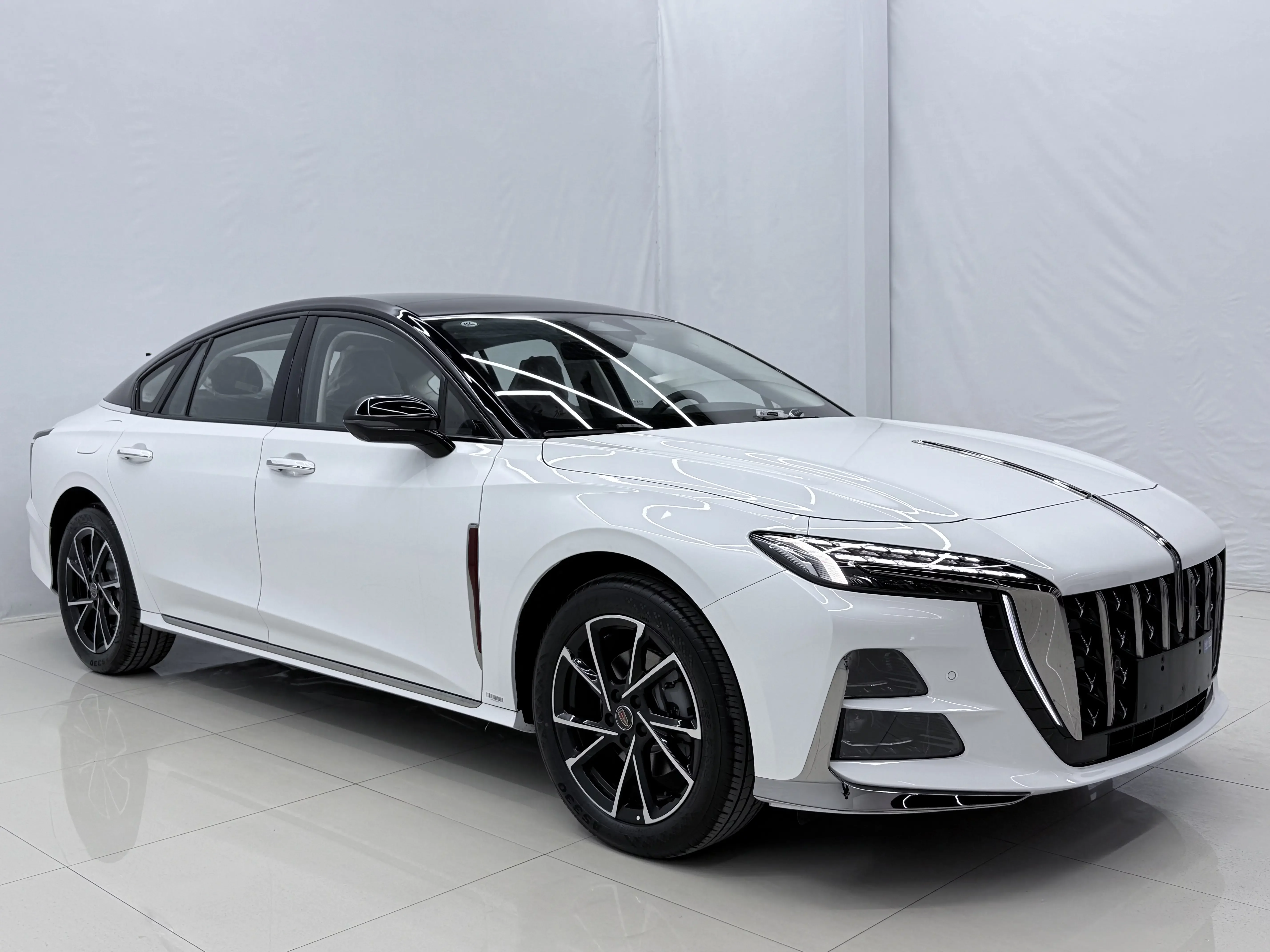 Hongqi H6