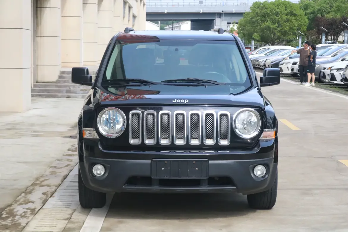 Jeep freelancer