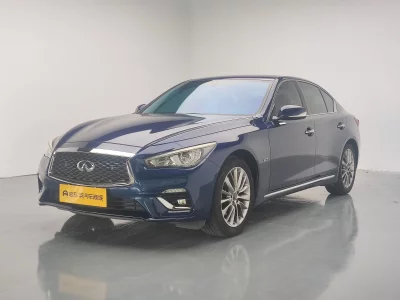 Infiniti Q50L