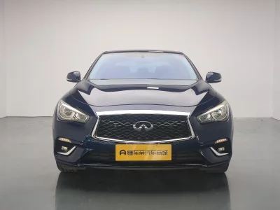 Infiniti Q50L