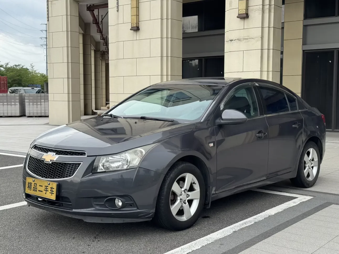 Chevrolet Monza (Cruze)  из Китая