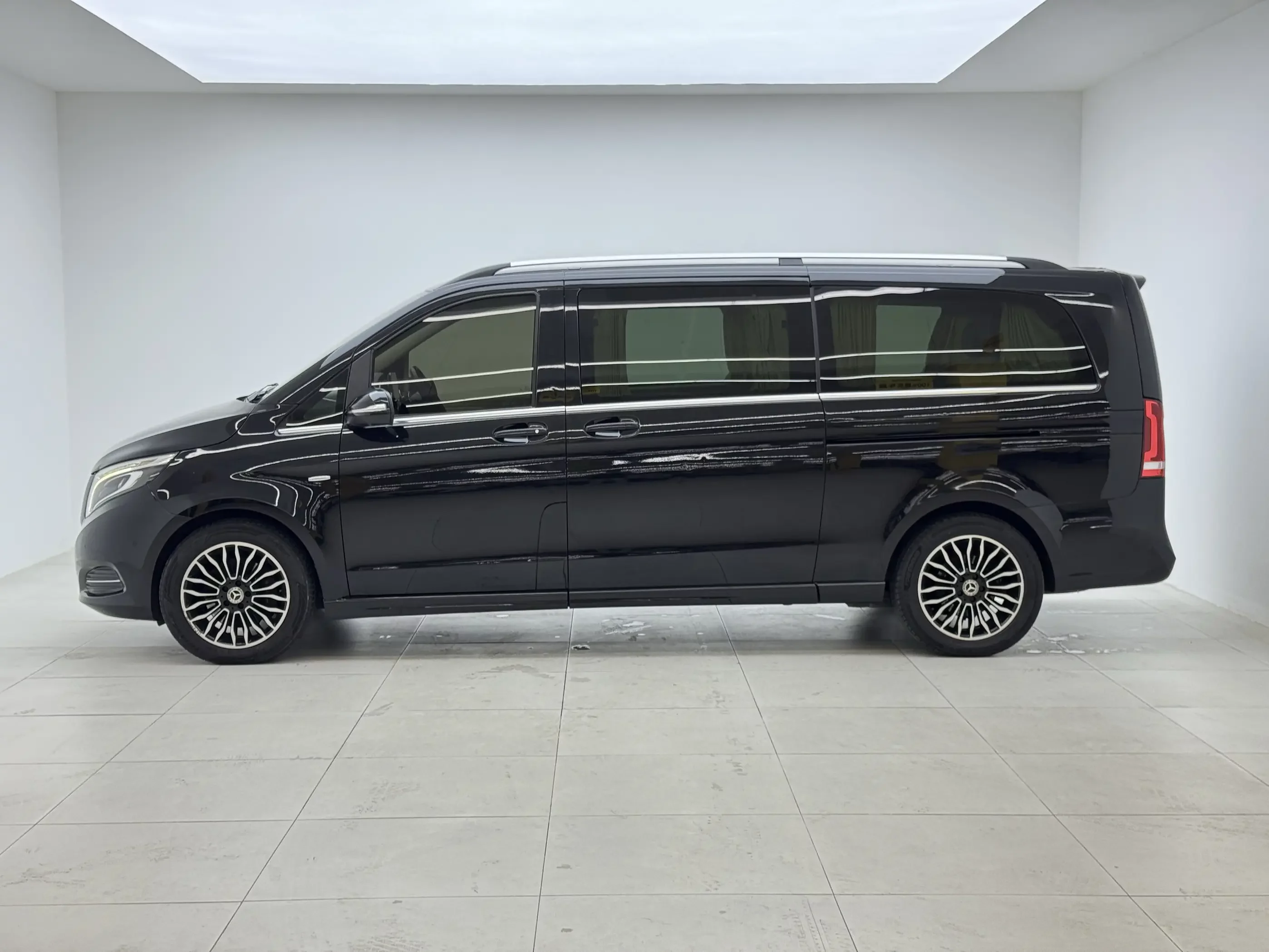 Mercedes-Benz V Class