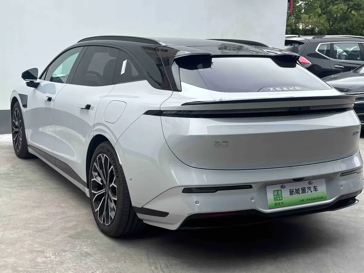 ZEEKR 007GT