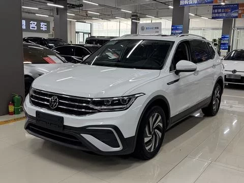 Volkswagen Tiguan L