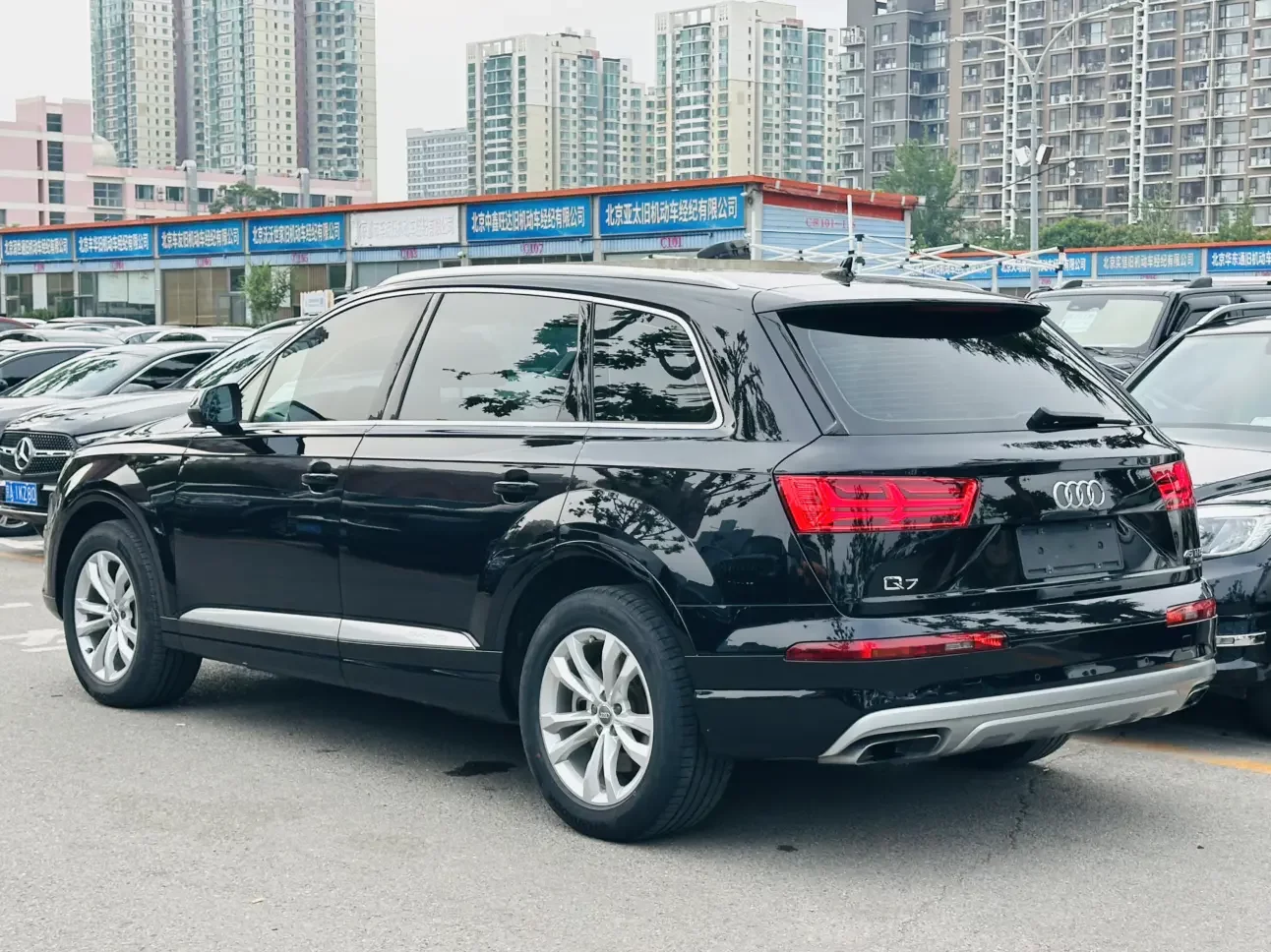 Audi Q7