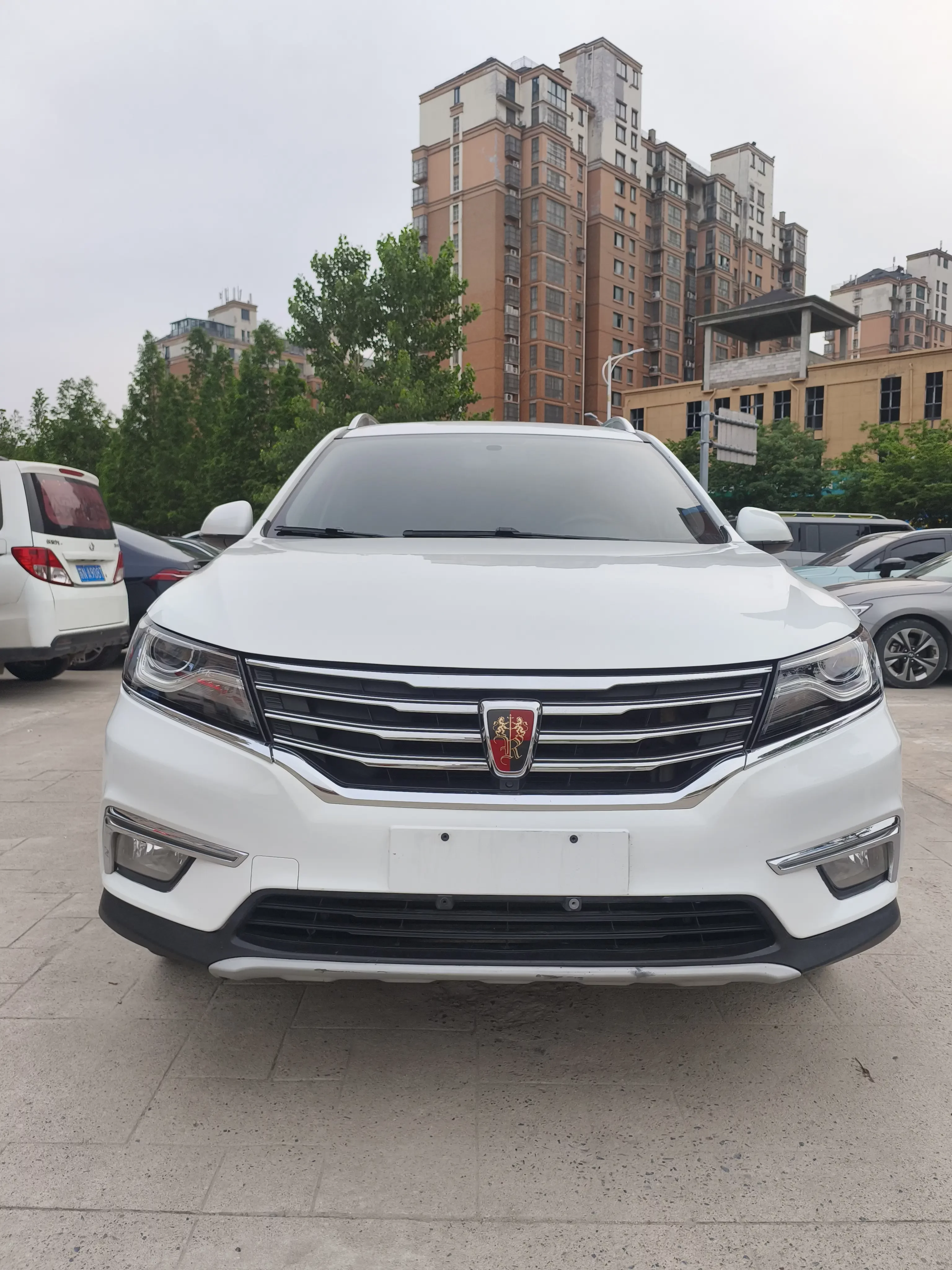 Roewe RX5