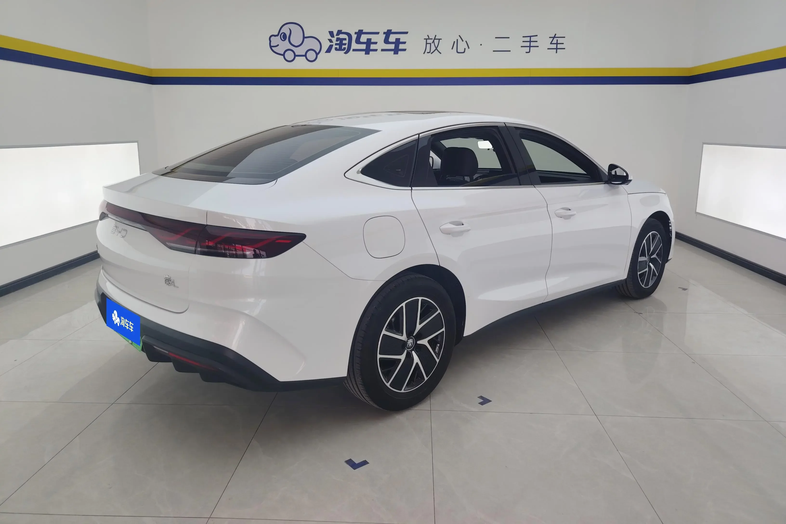BYD Qin L DM