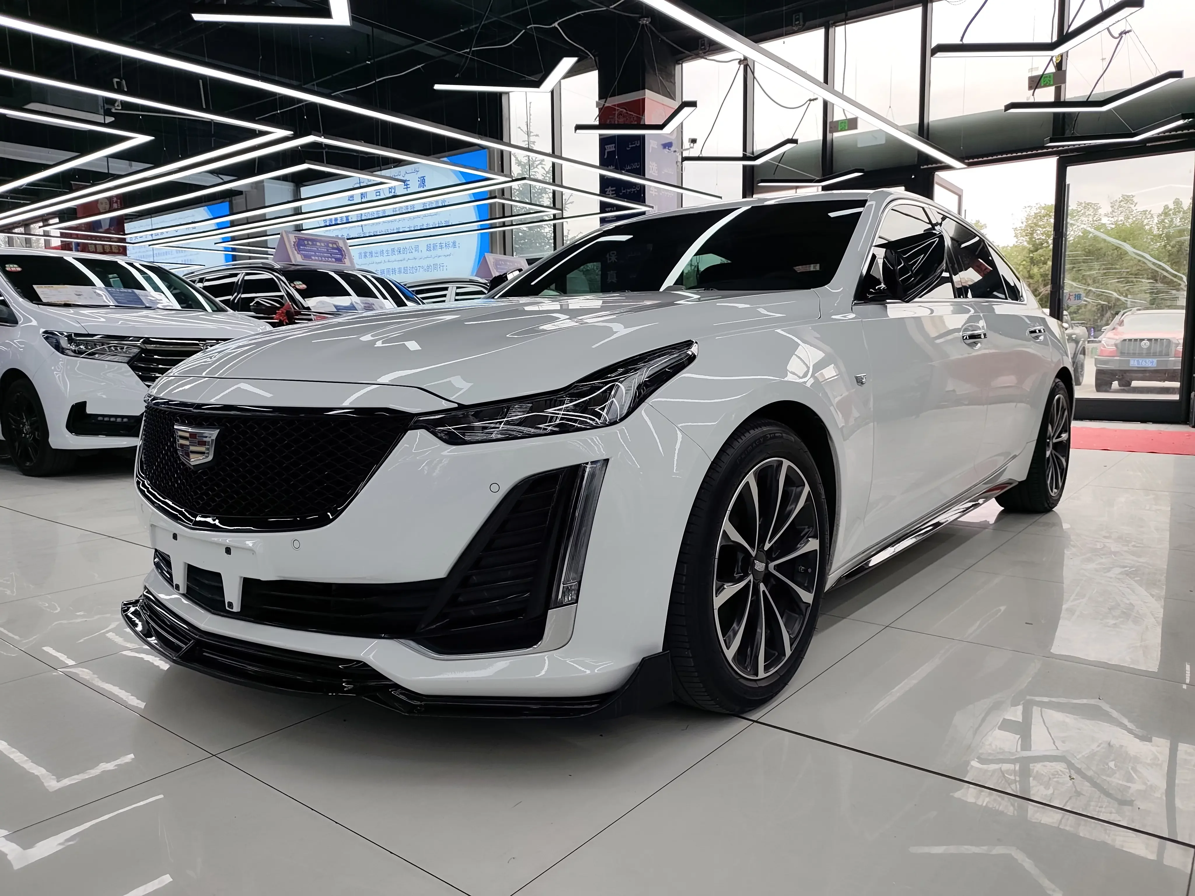Cadillac CT5
