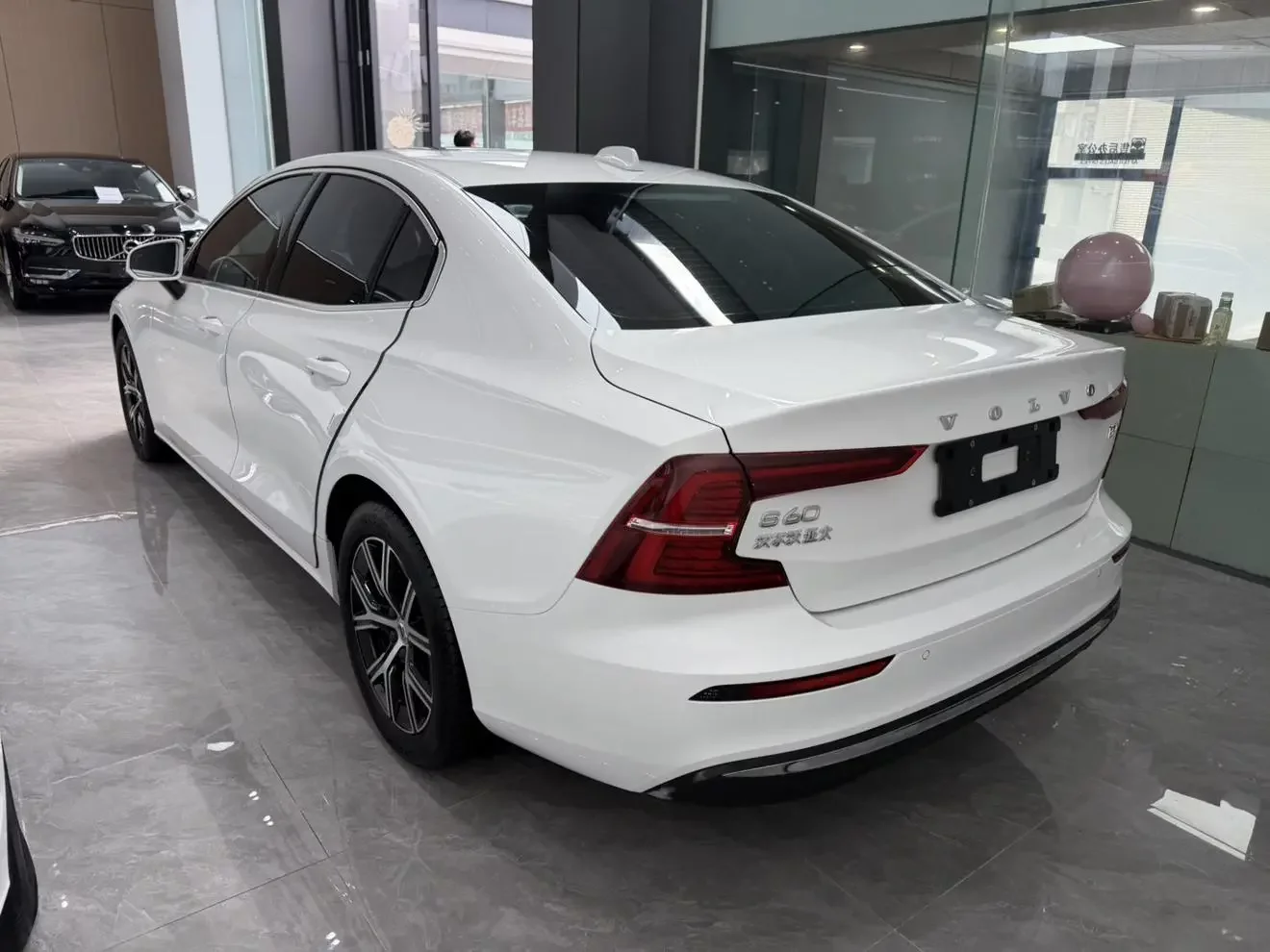 Volvo S60
