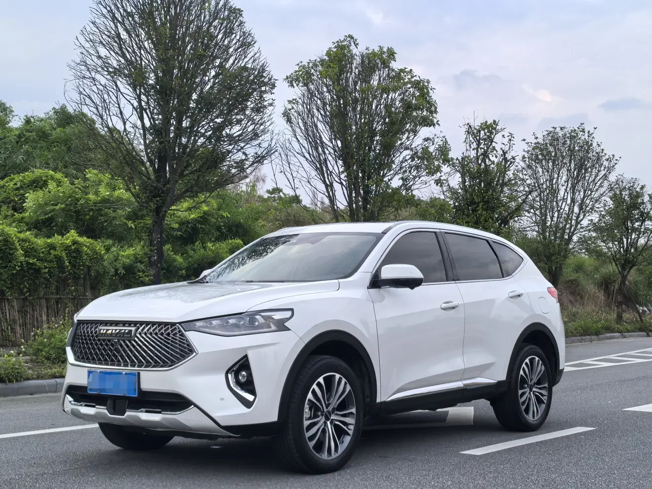 Haval F7