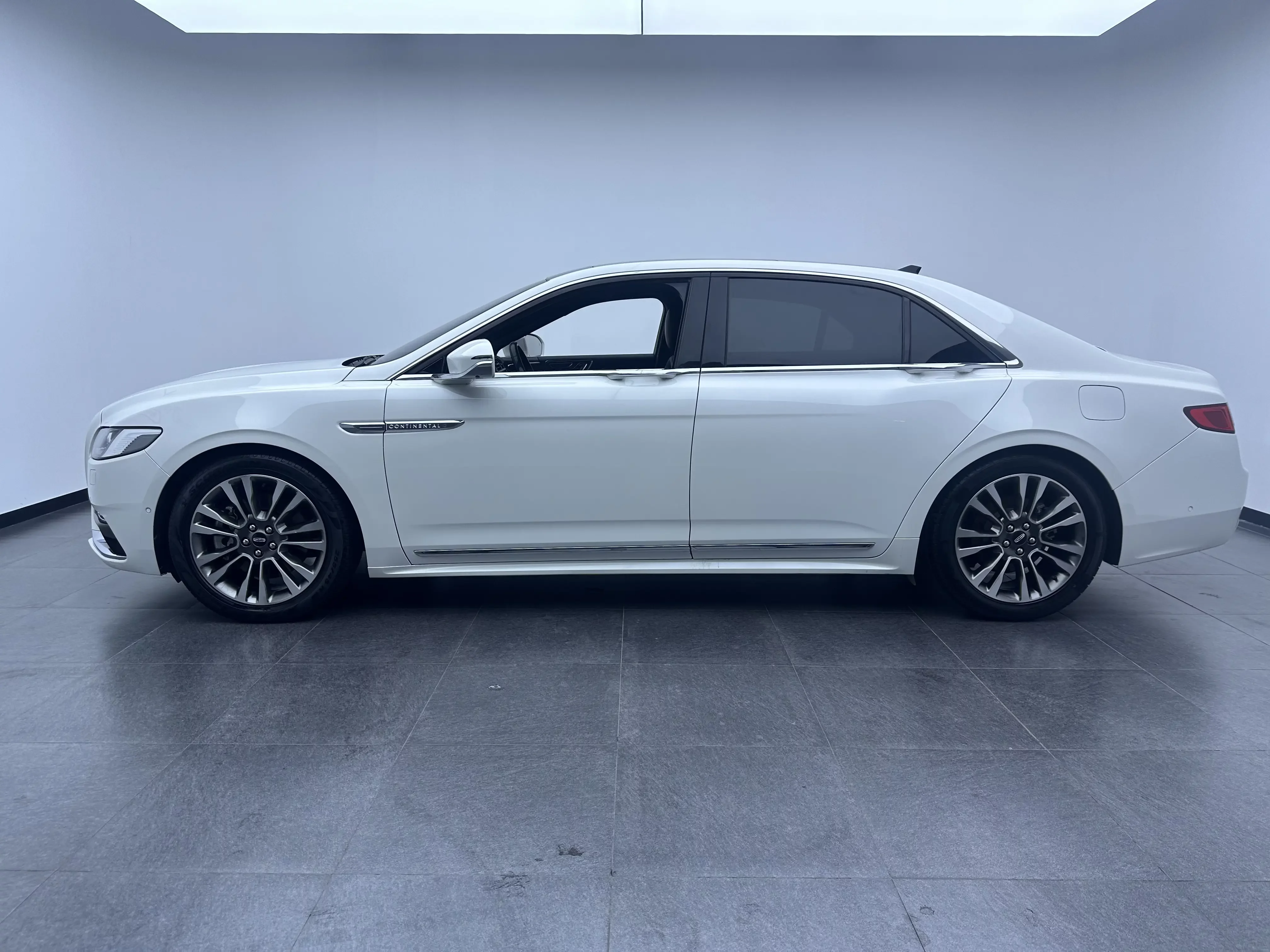 Lincoln Continental
