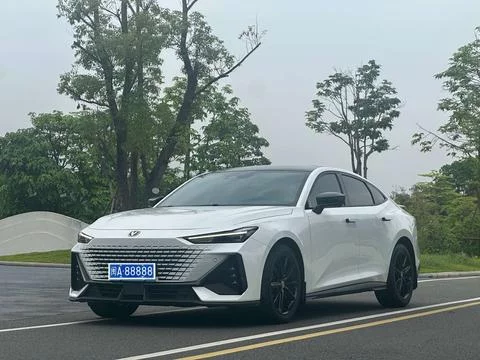 Changan UNI-V  из Китая