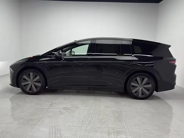 Li Ideal i8
