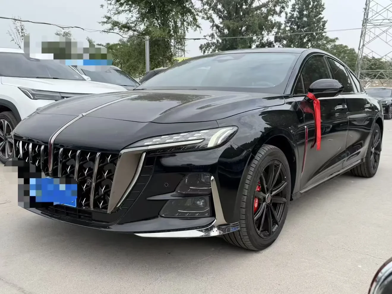 Hongqi H6