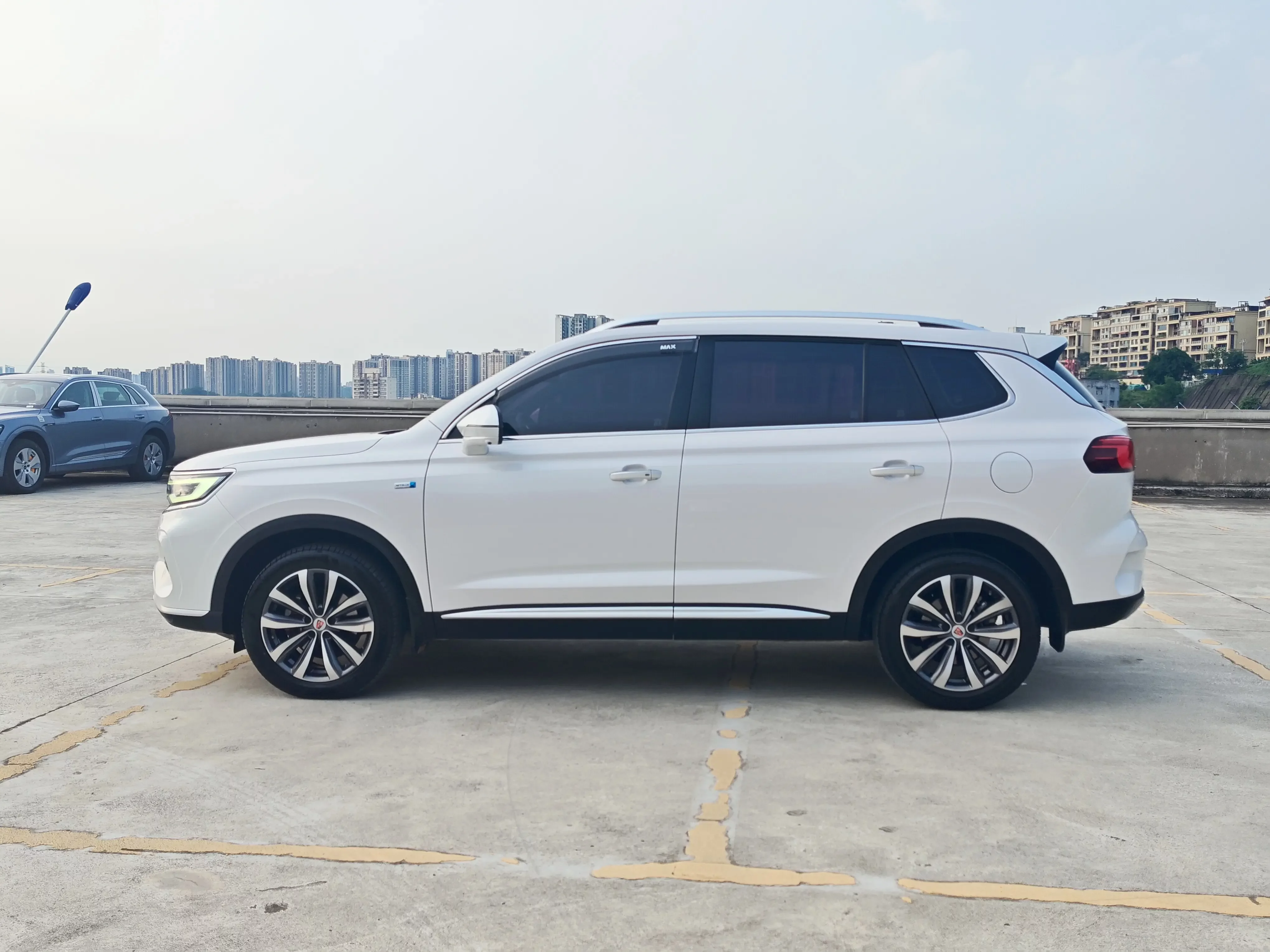 Roewe RX5 MAX