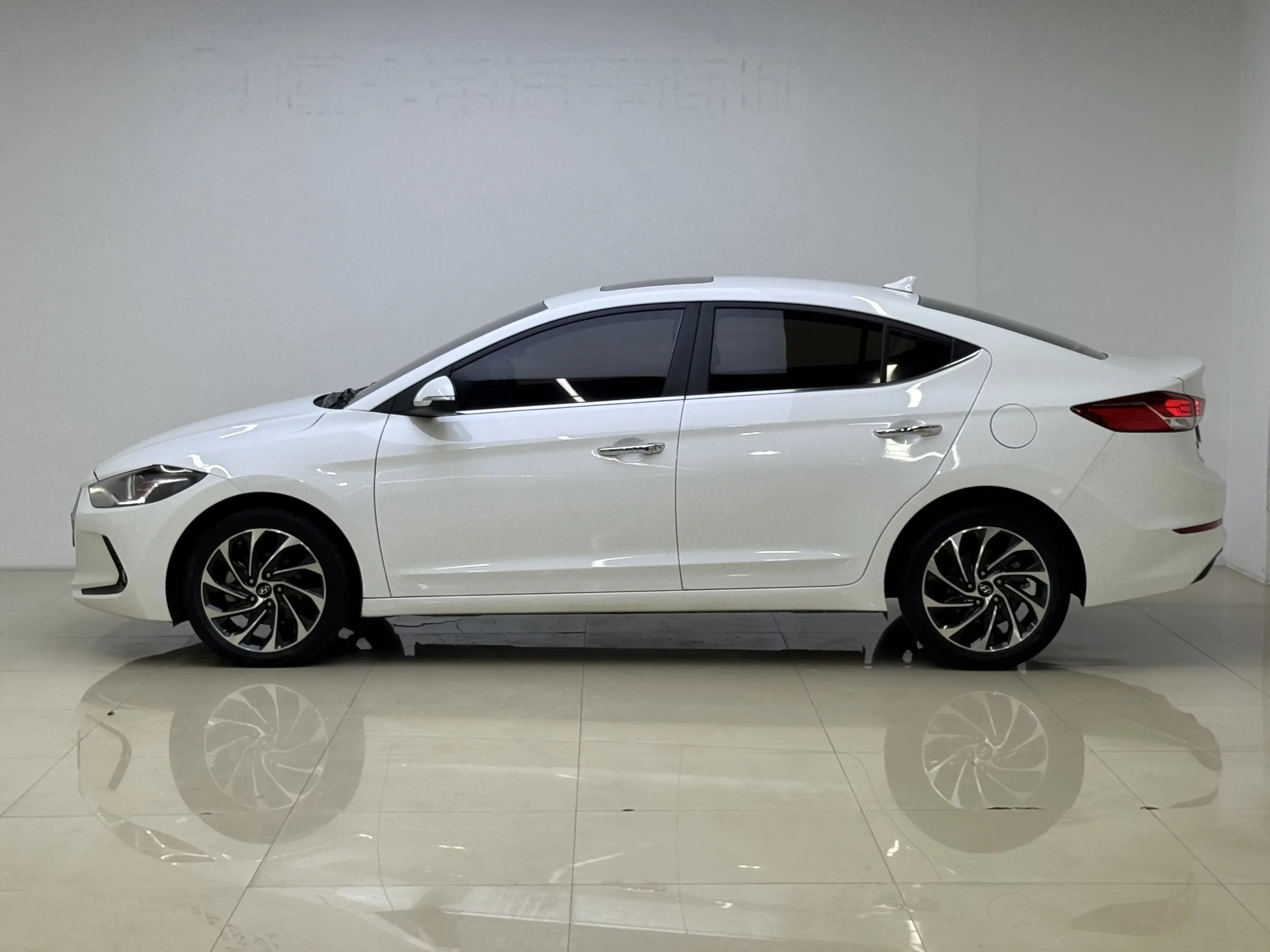 Hyundai lead