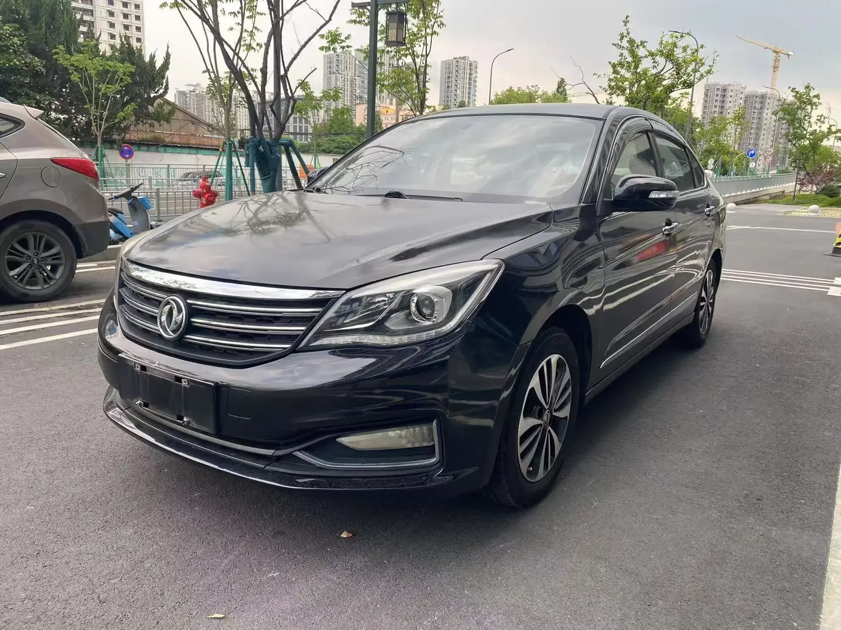 Dongfeng Fengshen A60