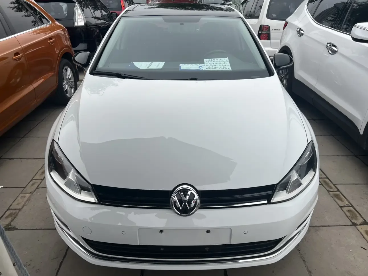 Volkswagen golf